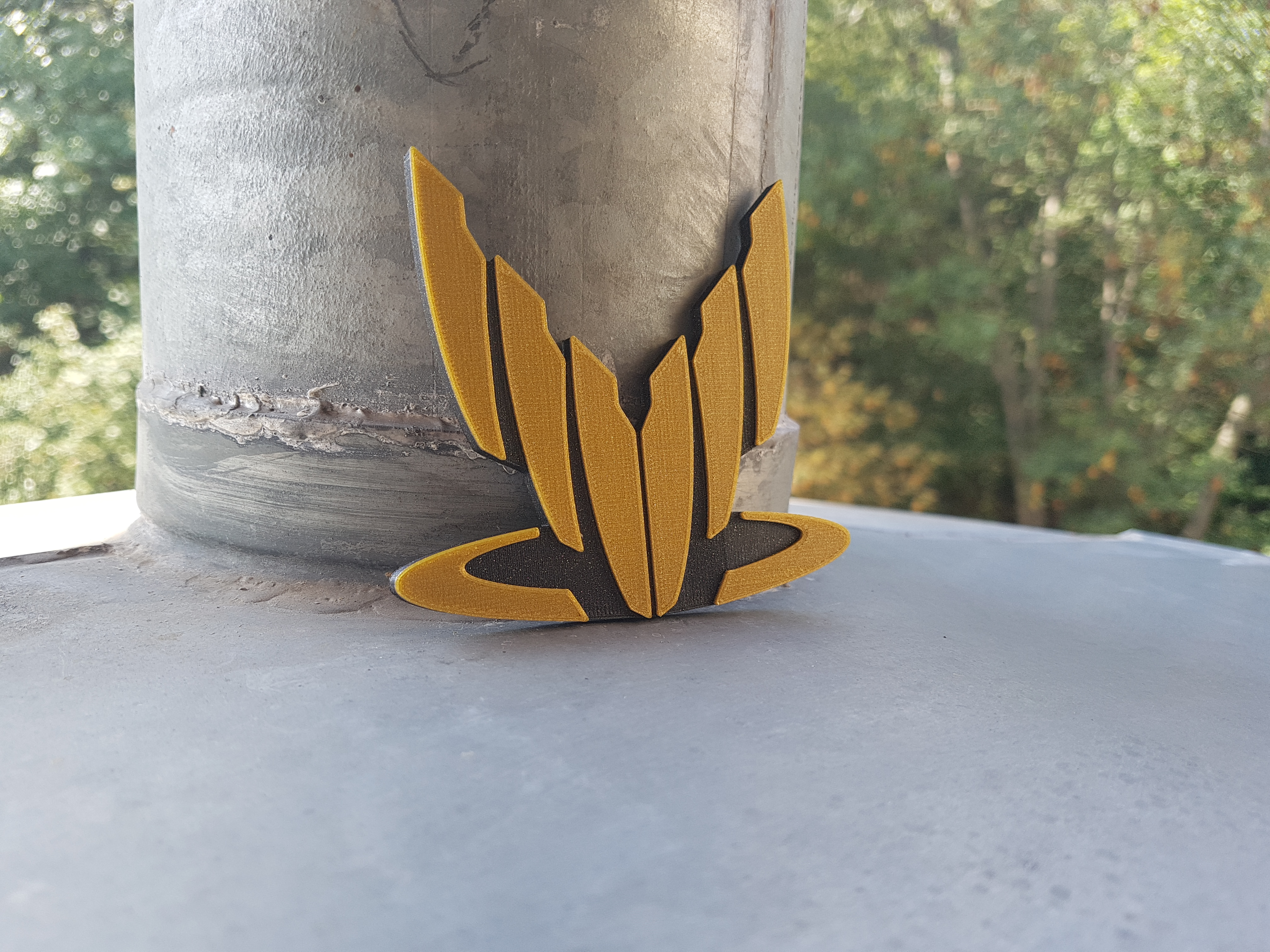 Mass Effect Spectre Logo Magnet — miniatura 3