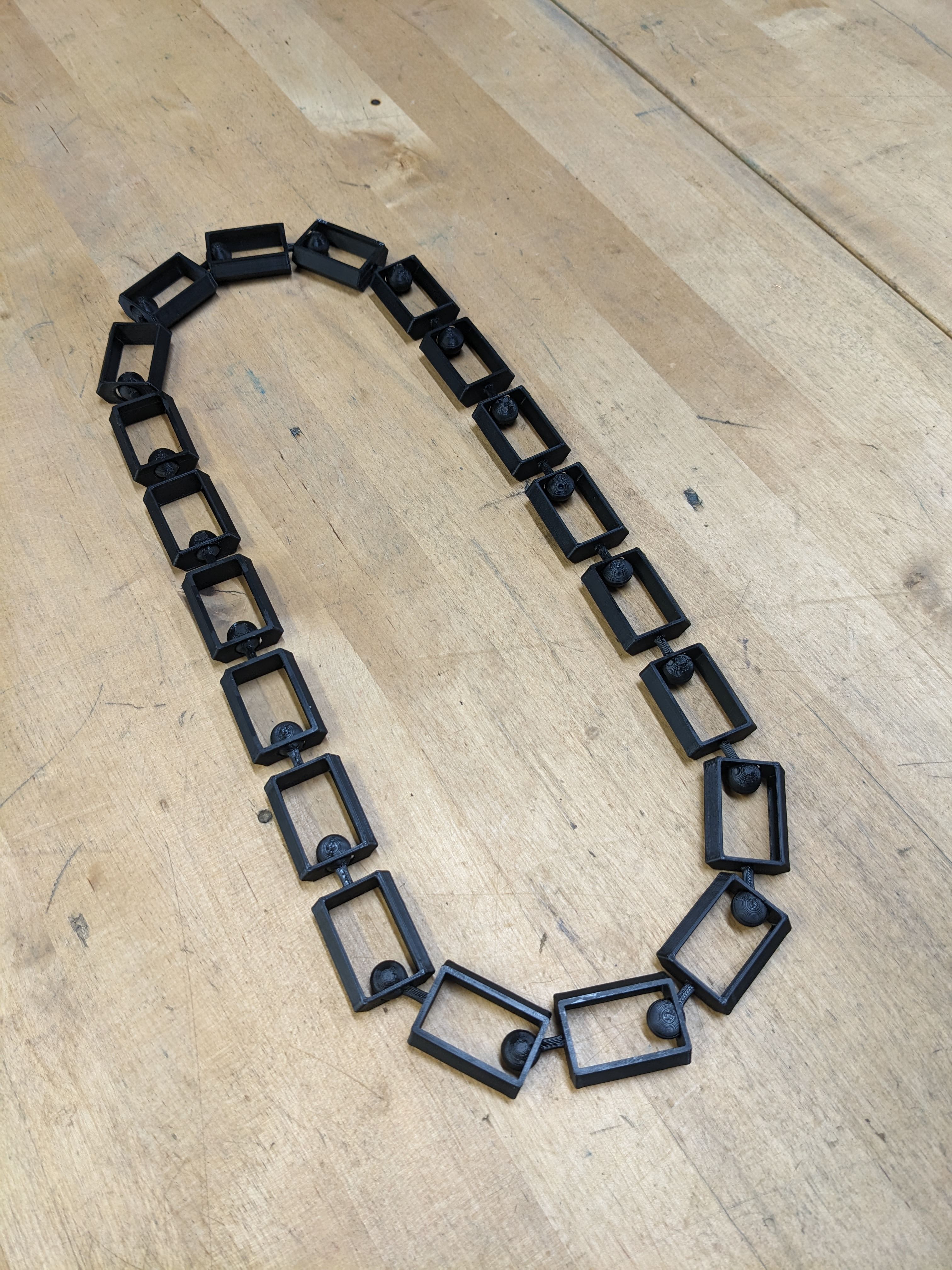 Ball and Socket Chonky Link Necklace