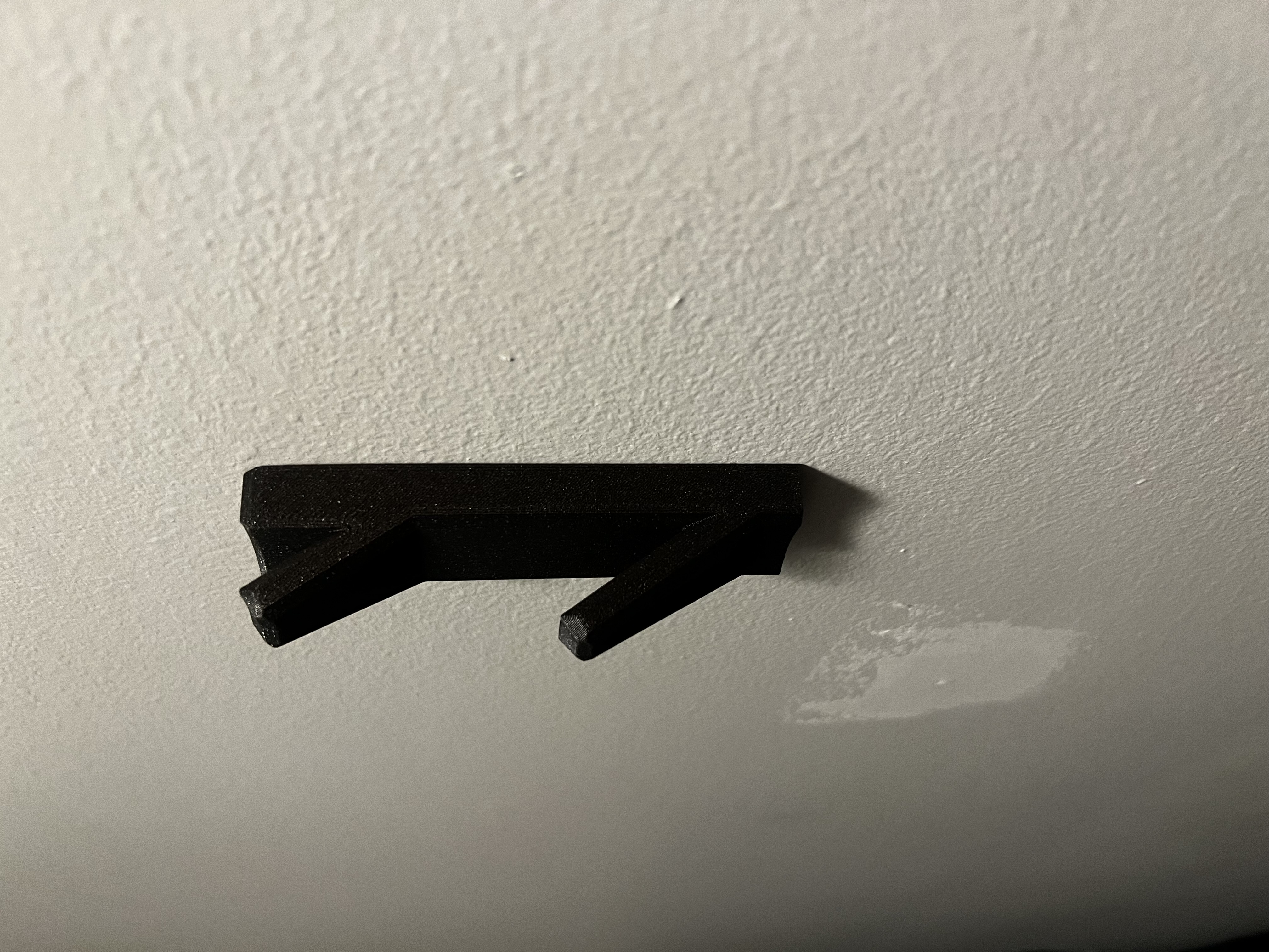 Simple Hook using 3m command strips