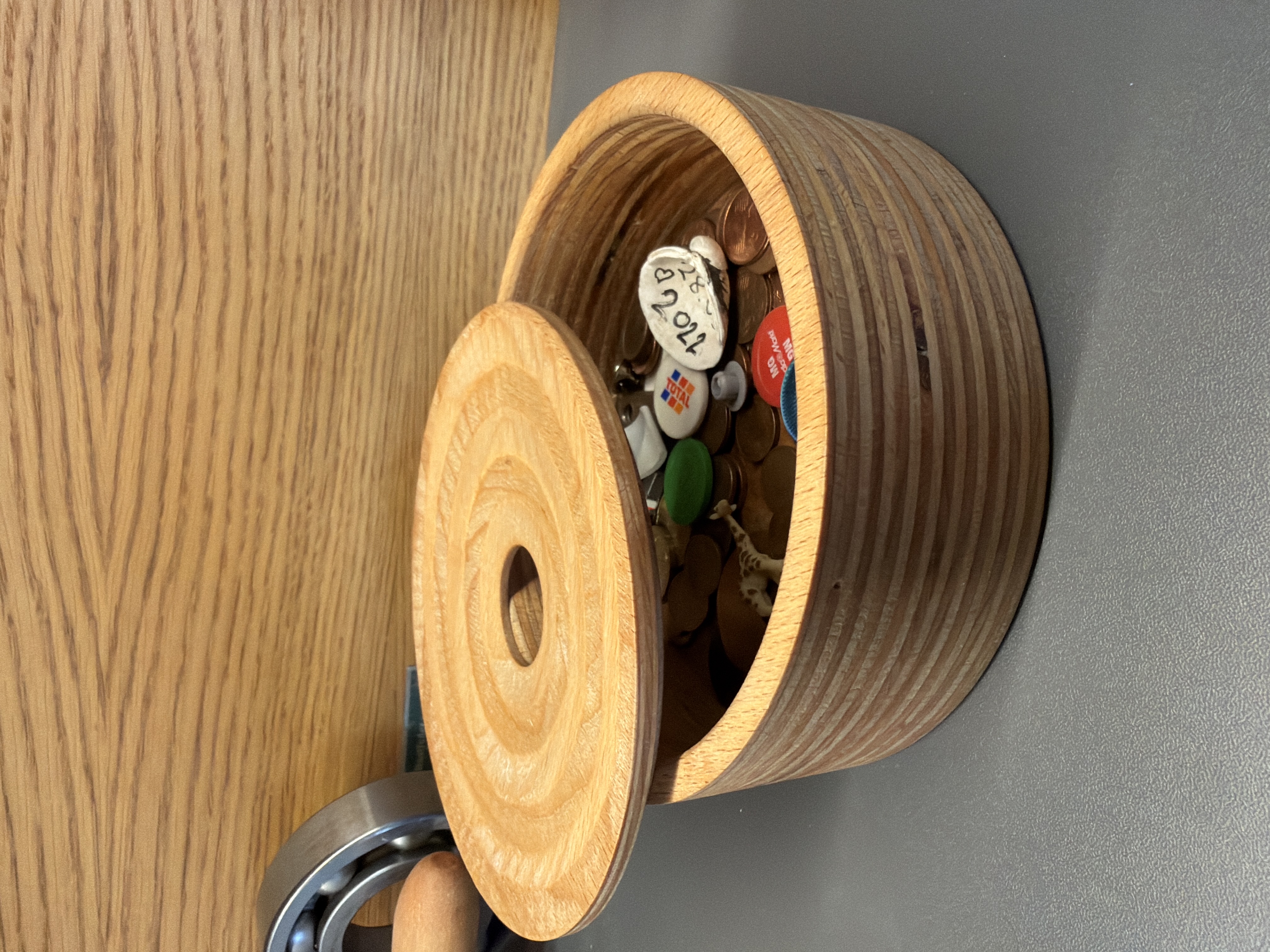 Miniatura 7 do modelo 3D Modular Coin, Key & Storage Tower