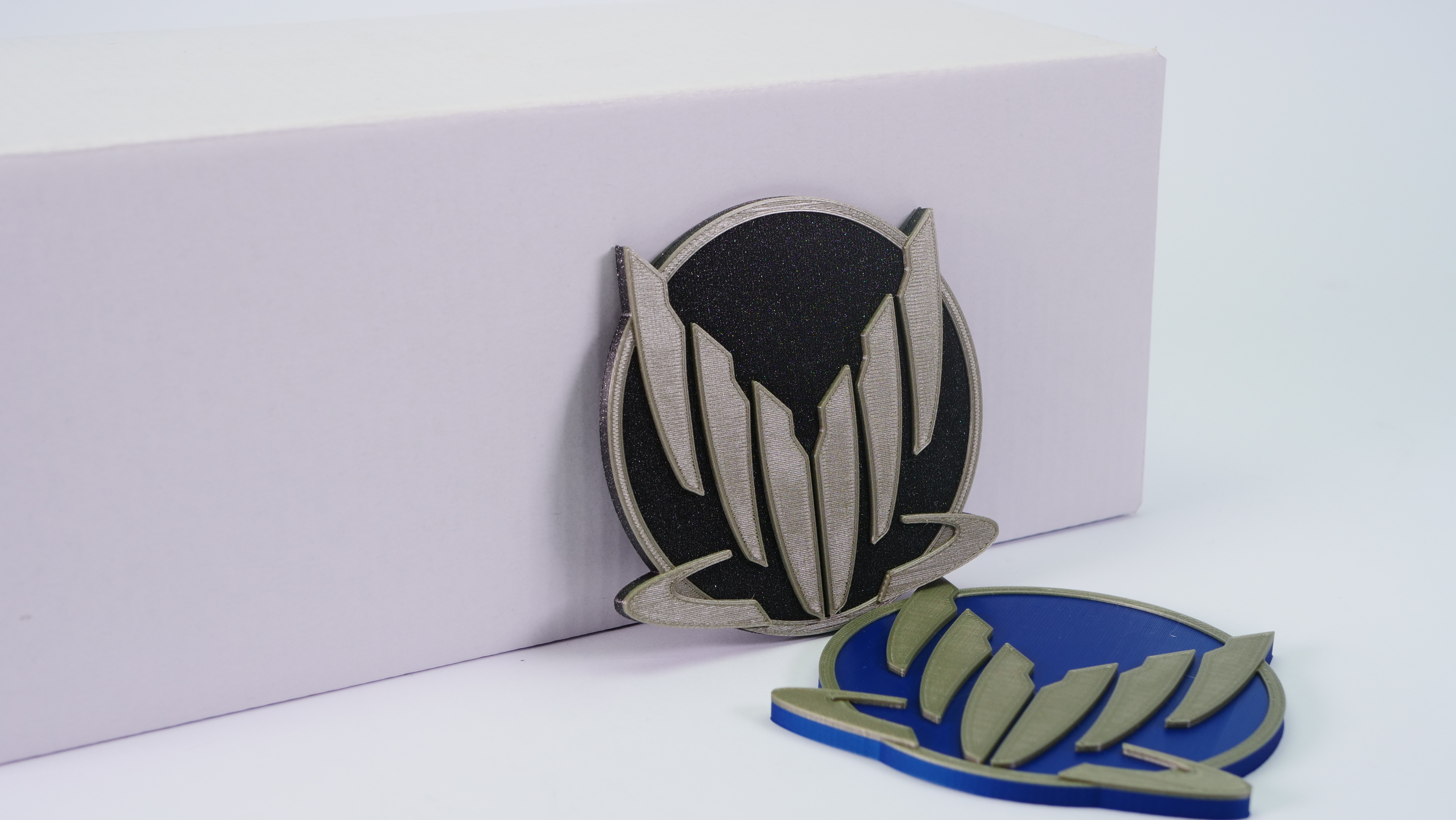 Mass Effect Spectre Logo Plaque Magnet