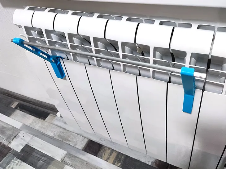 Hooks for drying on radiators by Leonid Babarinow | Download free STL ...