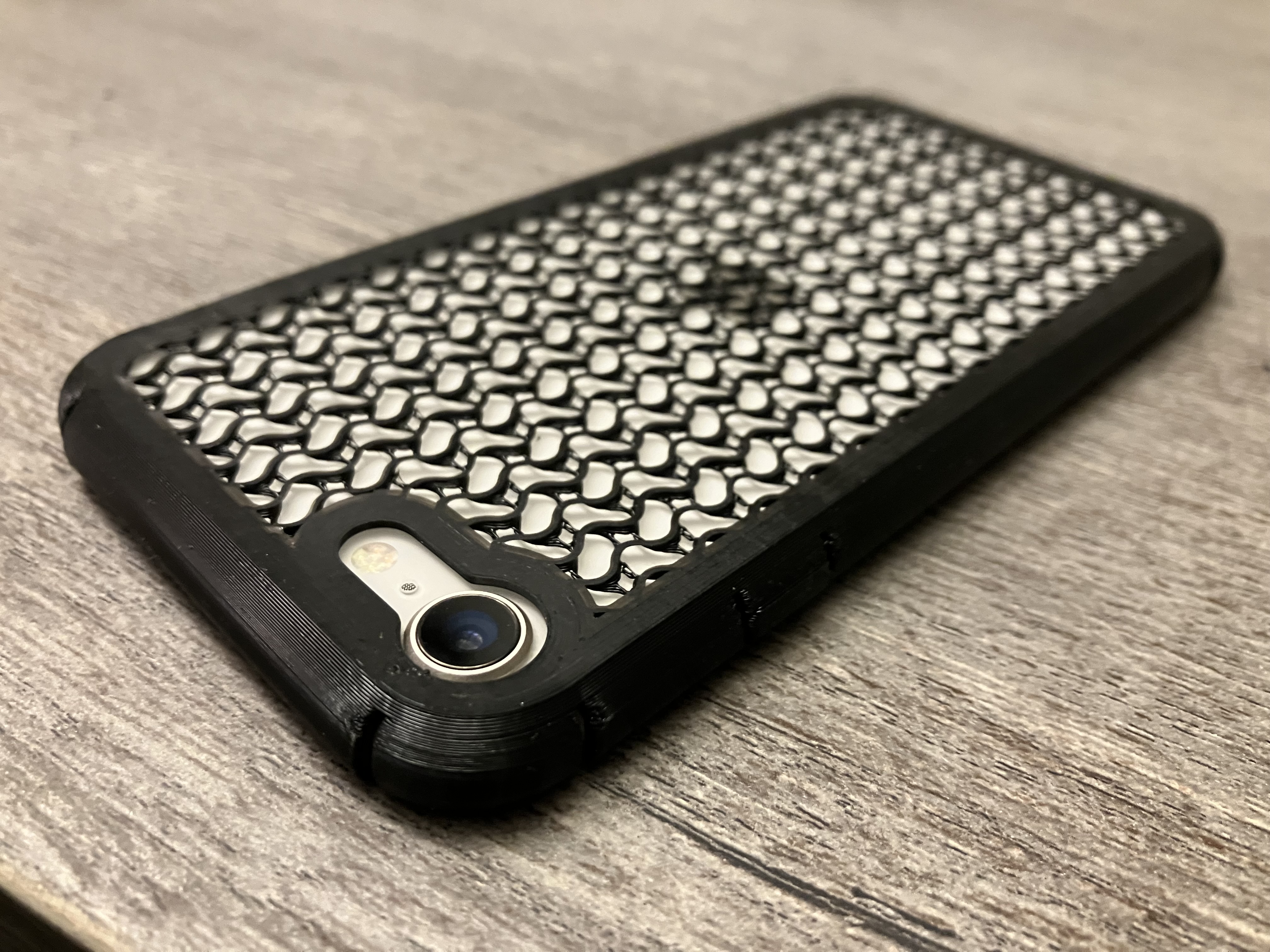 iPhone SE Customizable Infill Case