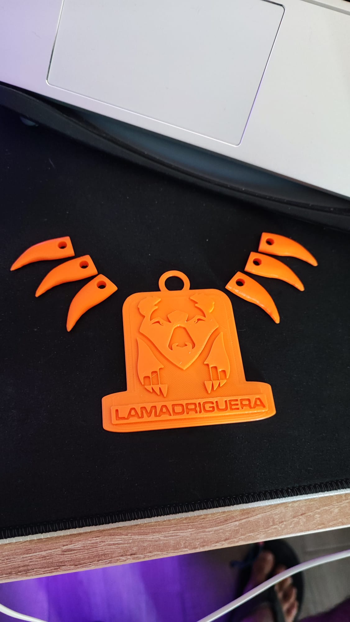 La Madriguera Pendant