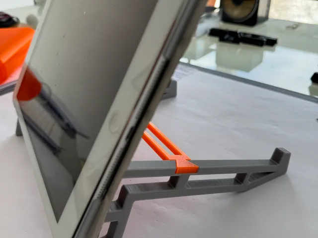 iPad Stand with box