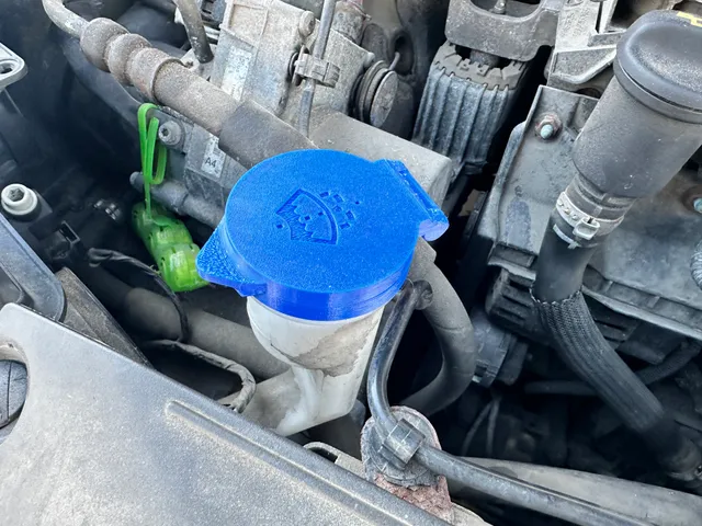 Windshield washer fluid reservoir cap for Peugeot 508