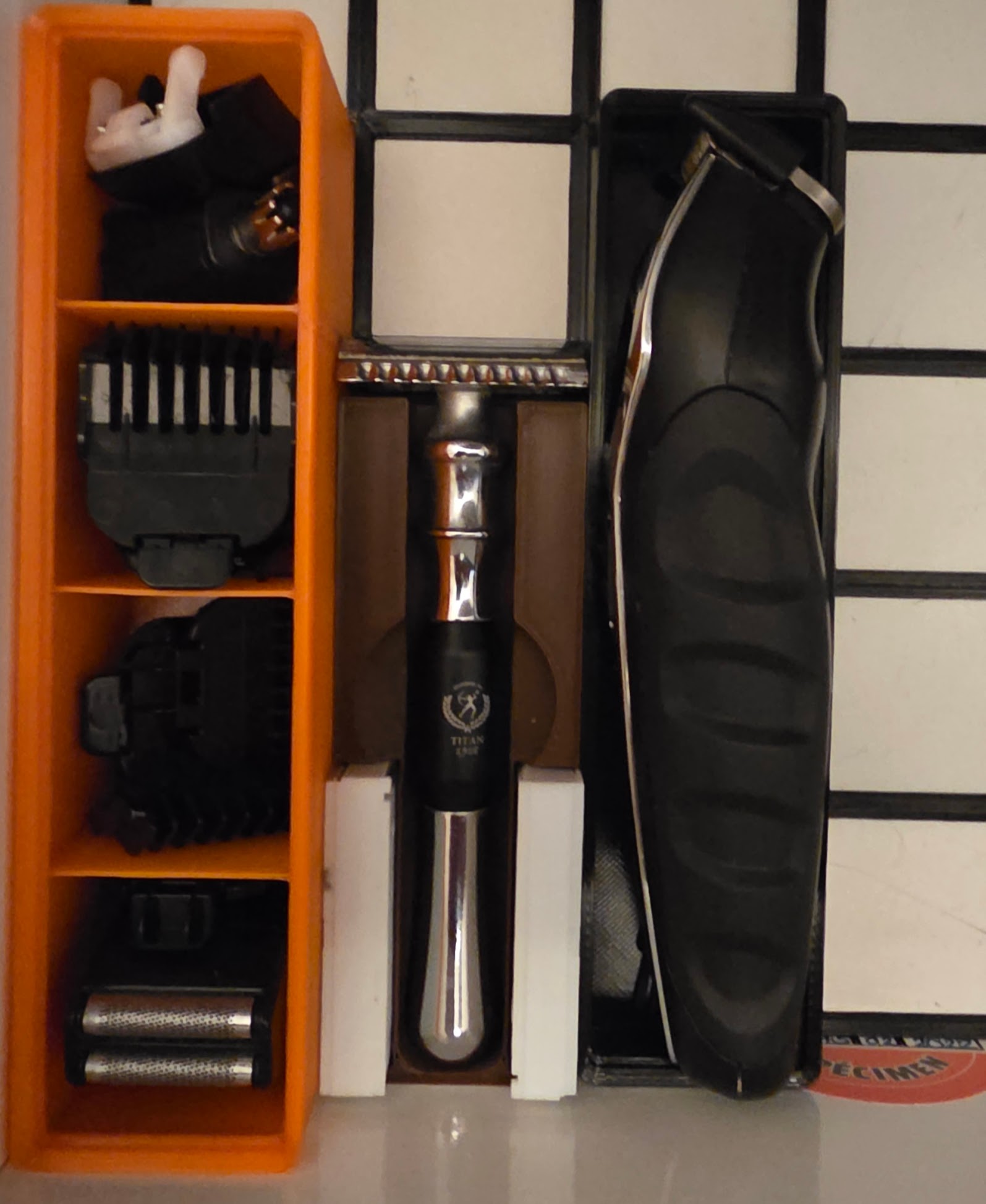 Gridfinity tray for Safety Razor and Replacement Blades
