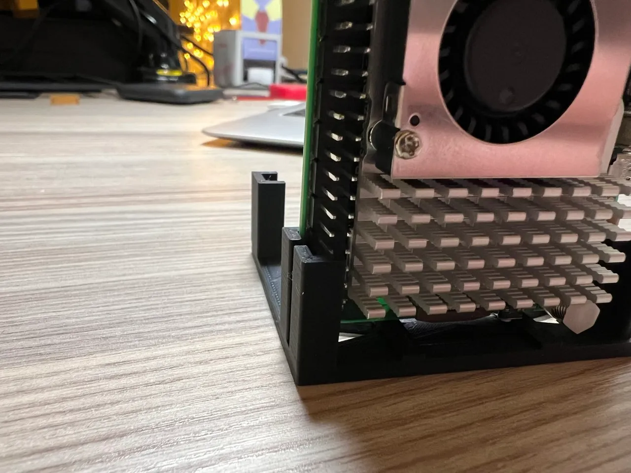 Raspberry Pi 5 and any SSD vertical stand (parametric) by romn ...