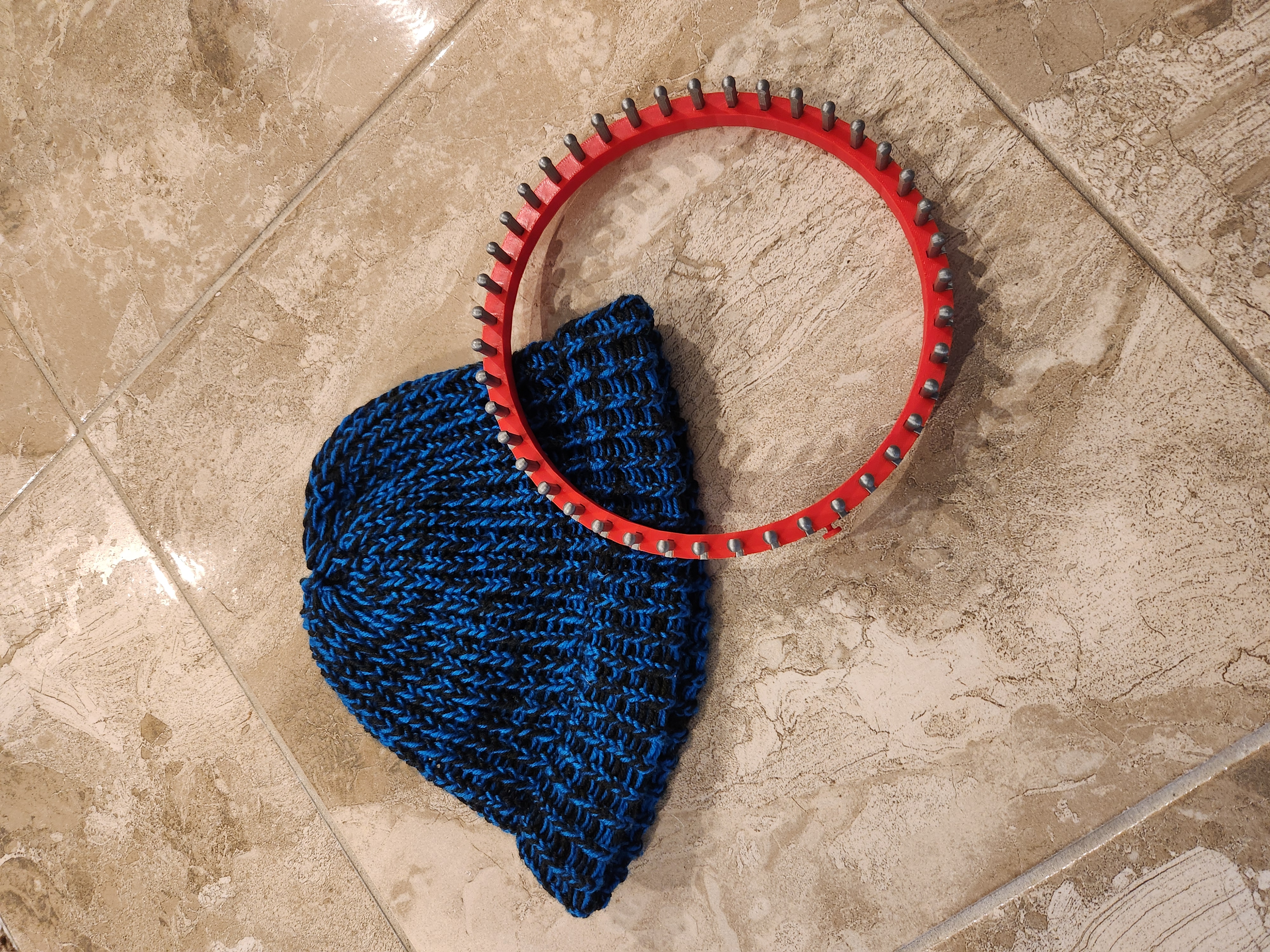 Miniatura 4 do modelo 3D Knitting Loom