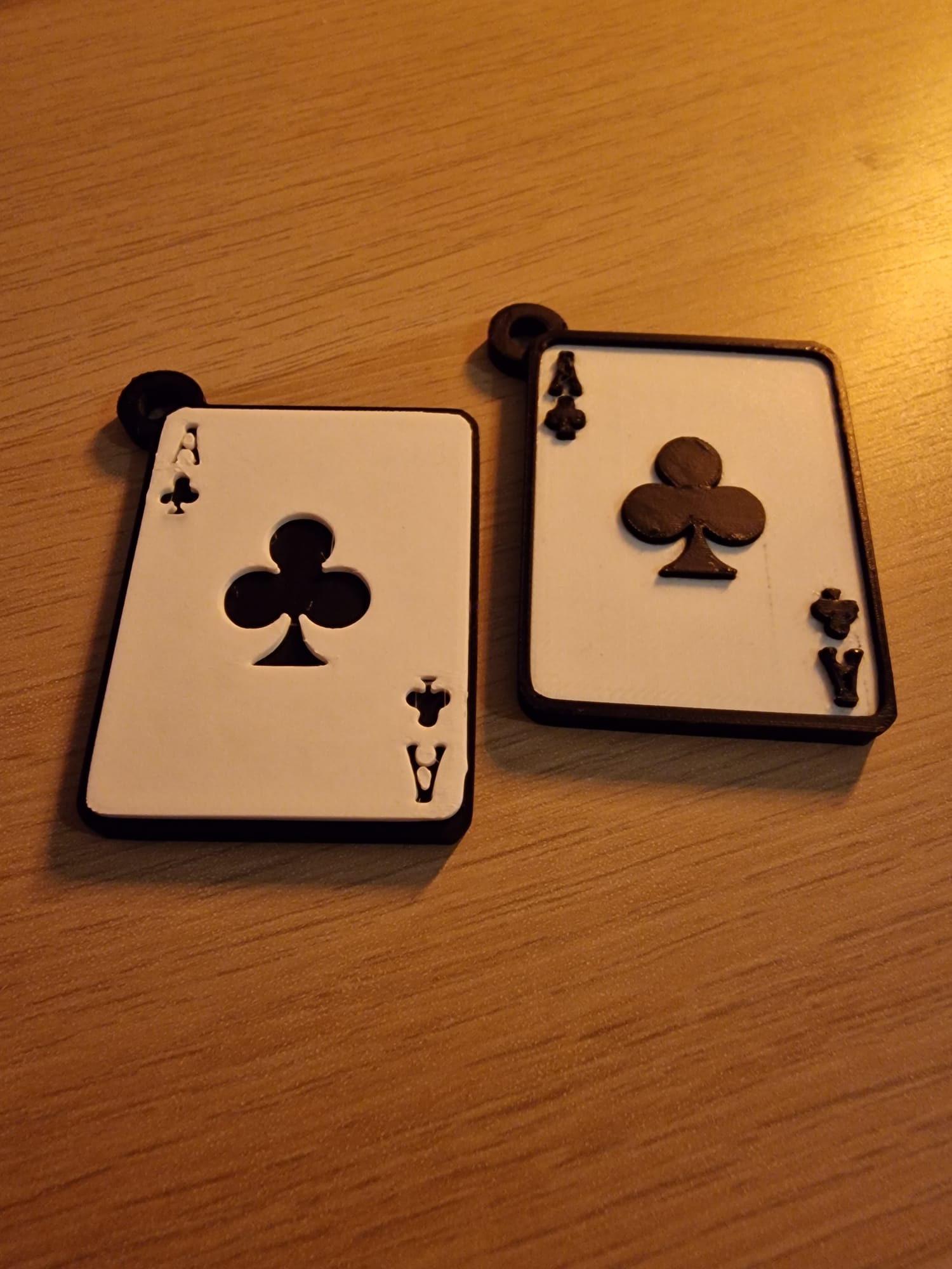 Miniatura 4 do modelo 3D Aces Keychains