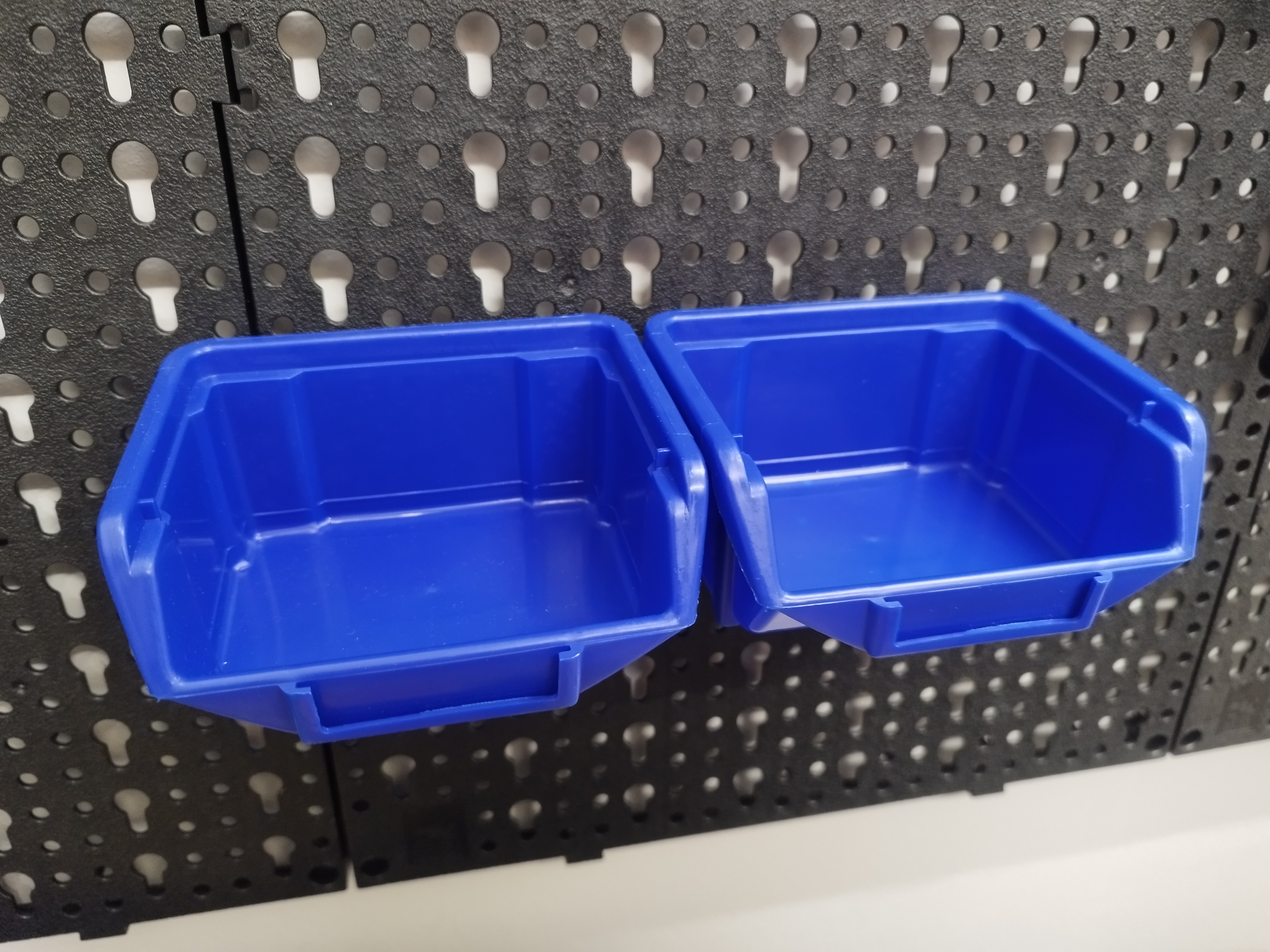 Lidl pegboard box holder