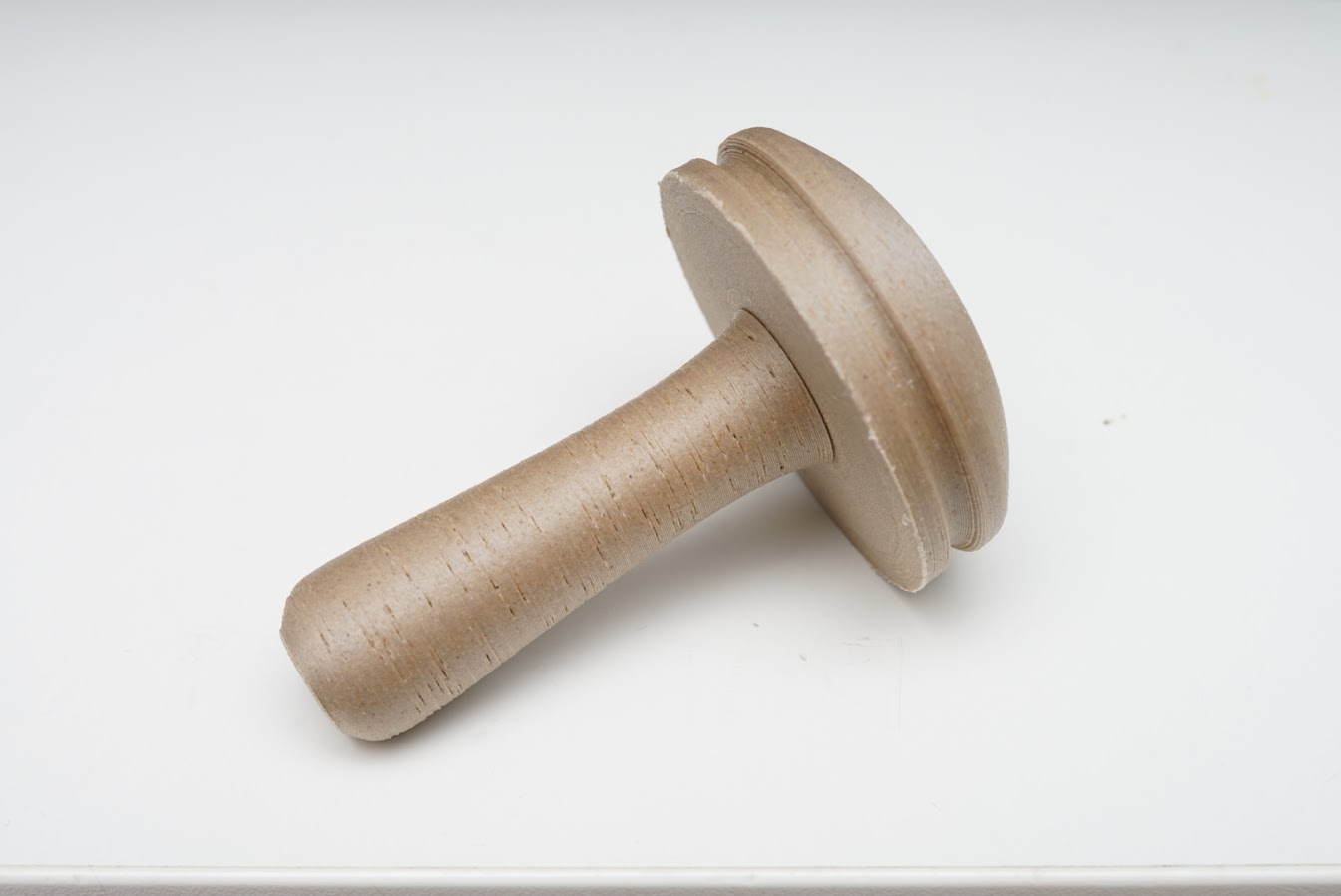 Darning mushroom with bayonet locking