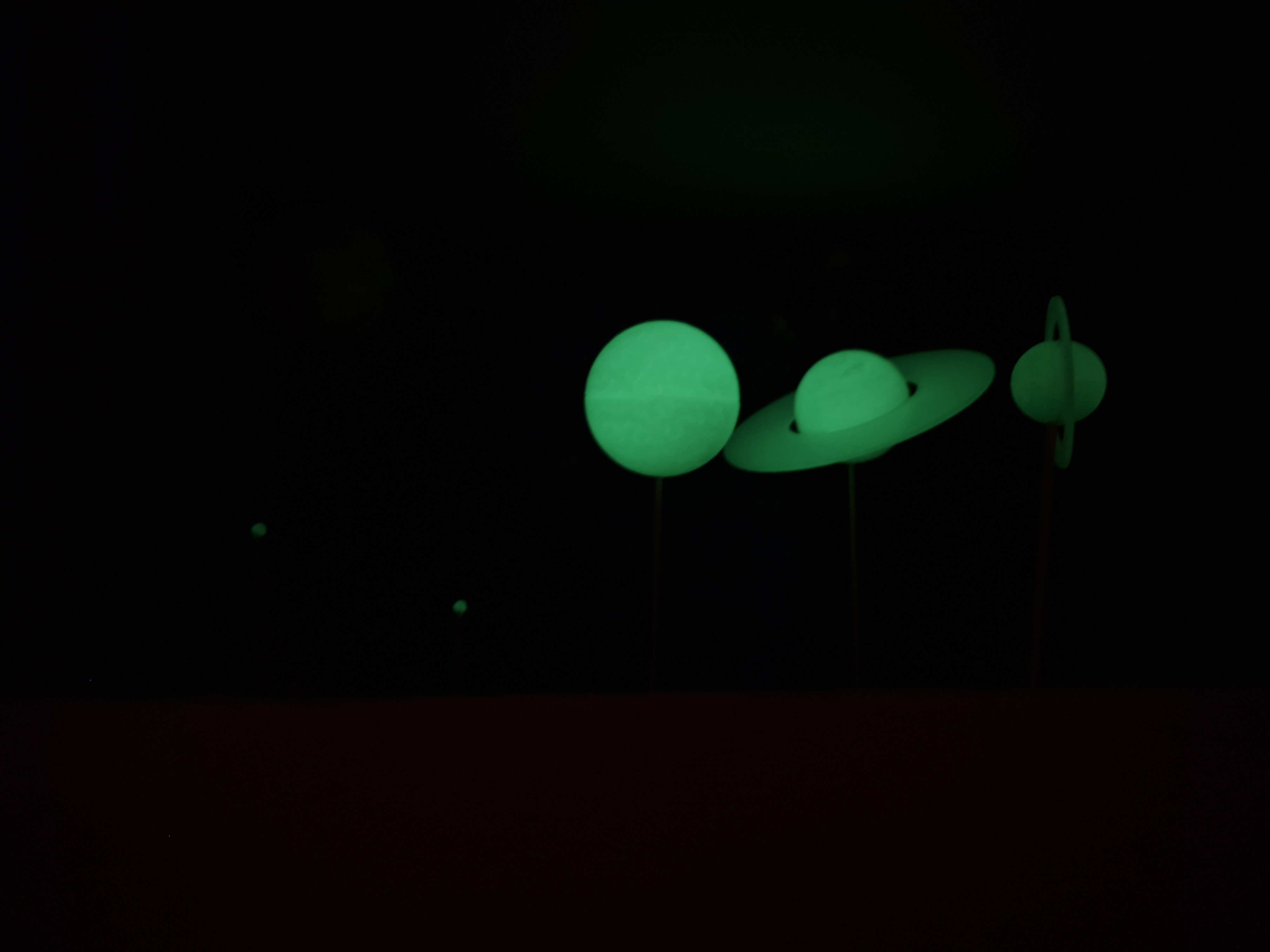 Solar System Planets – Glow in the Dark