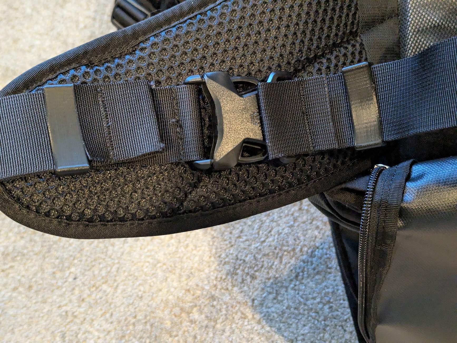 38mm Webbing Strap Keeper
