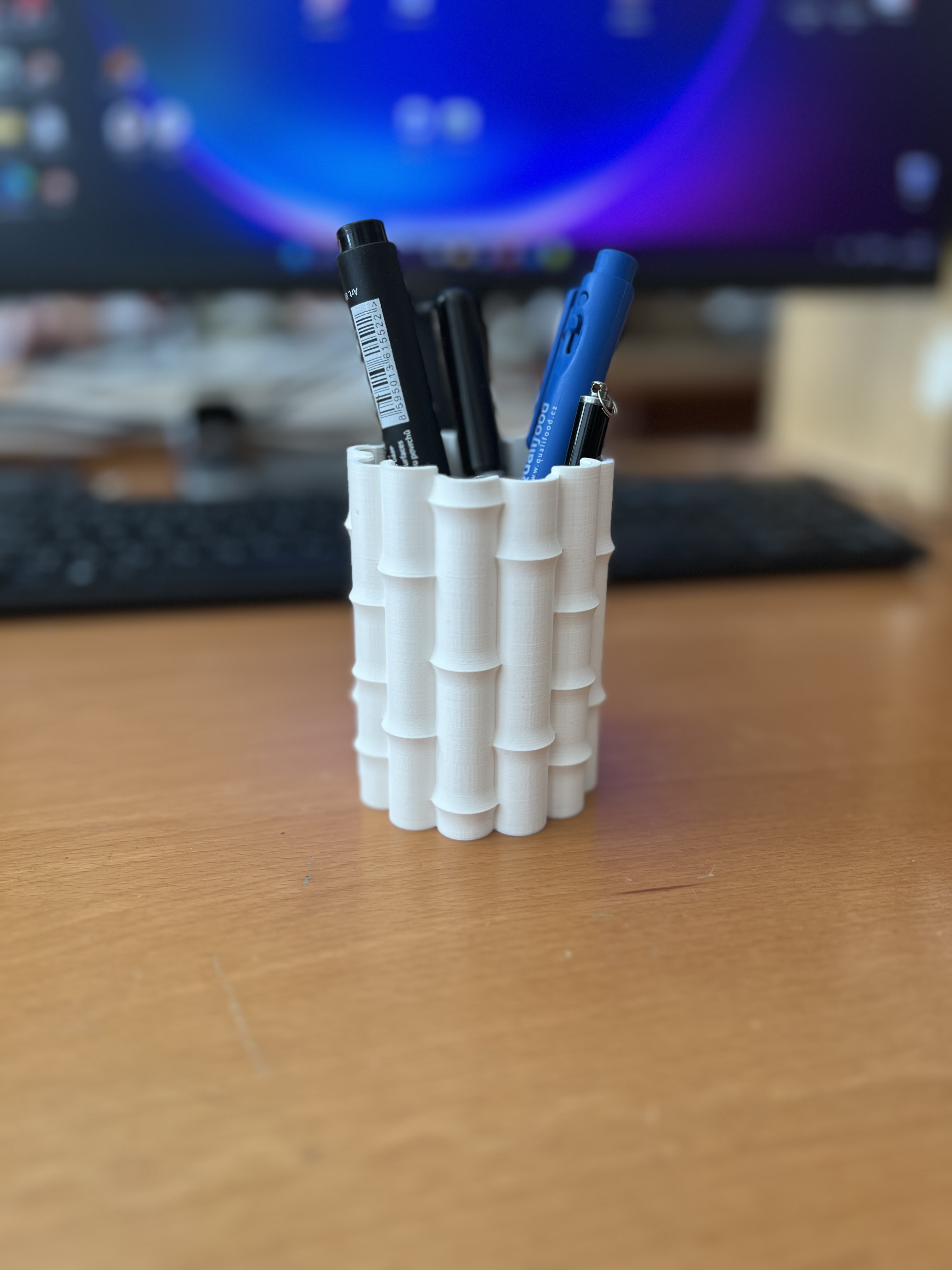 Miniatura 2 do modelo 3D Bamboo Pen Holder