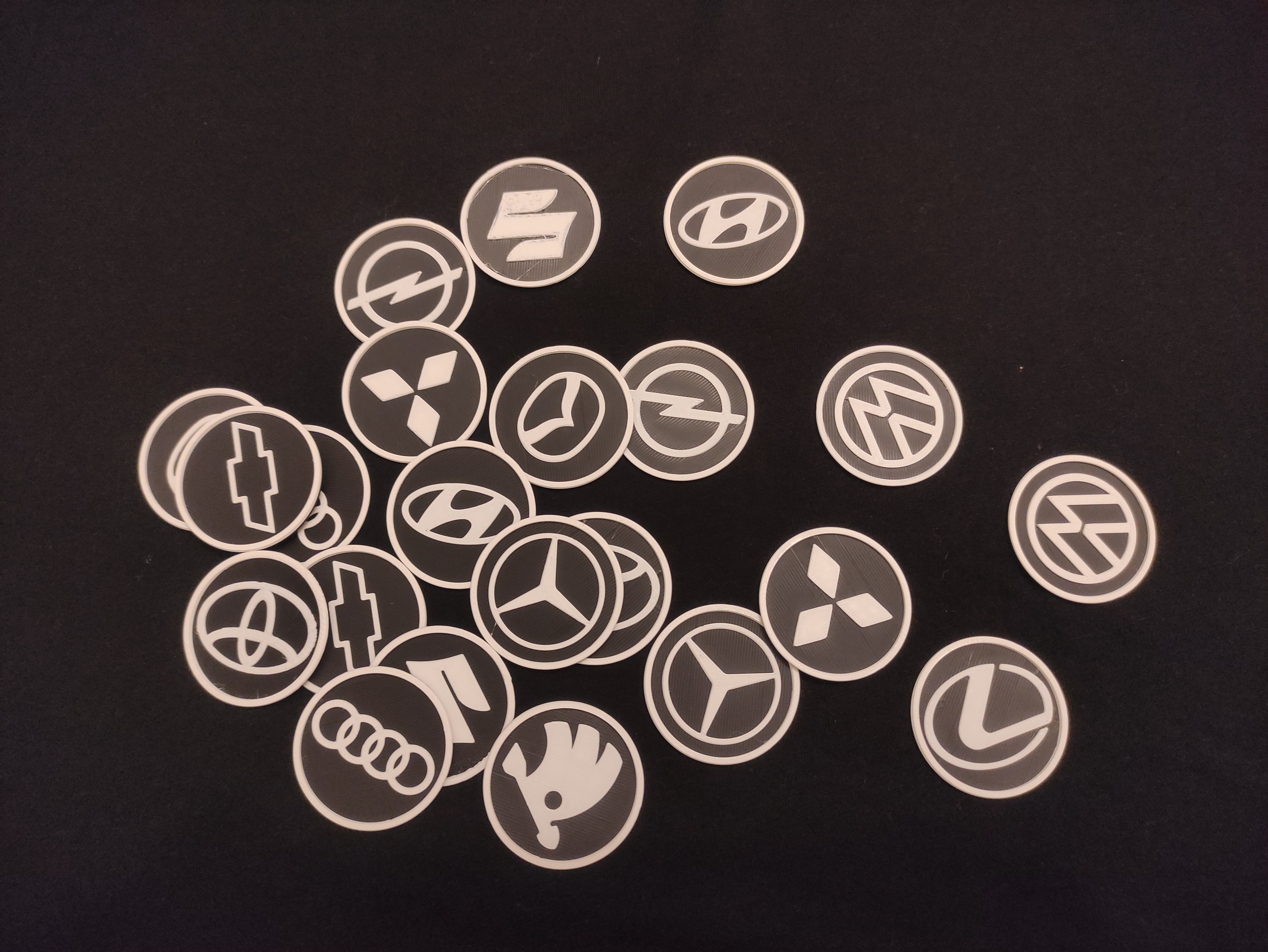 Pexeso značky aut / Memory game - car brand logos