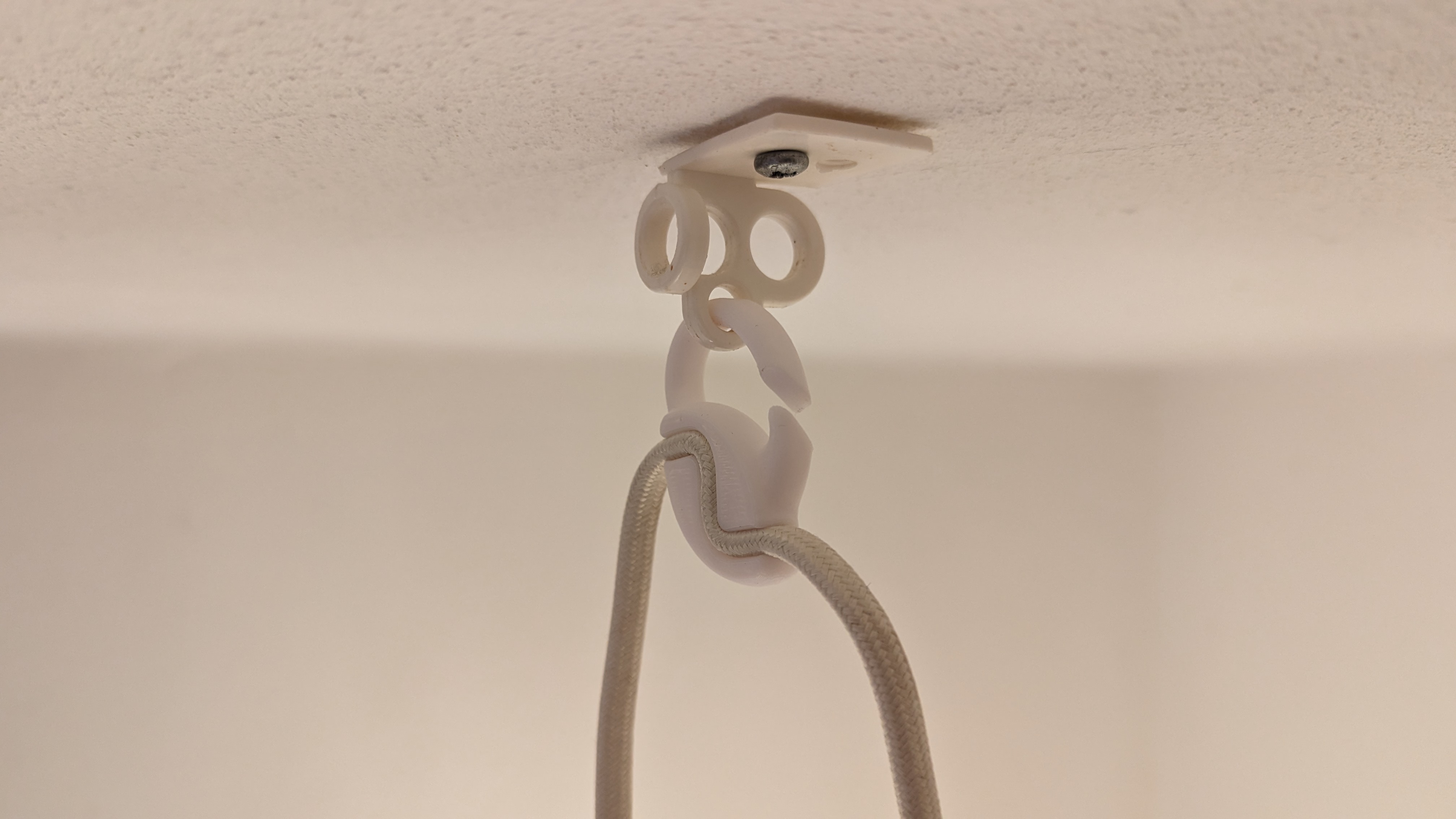 Cable Hook - with opening for hooking in