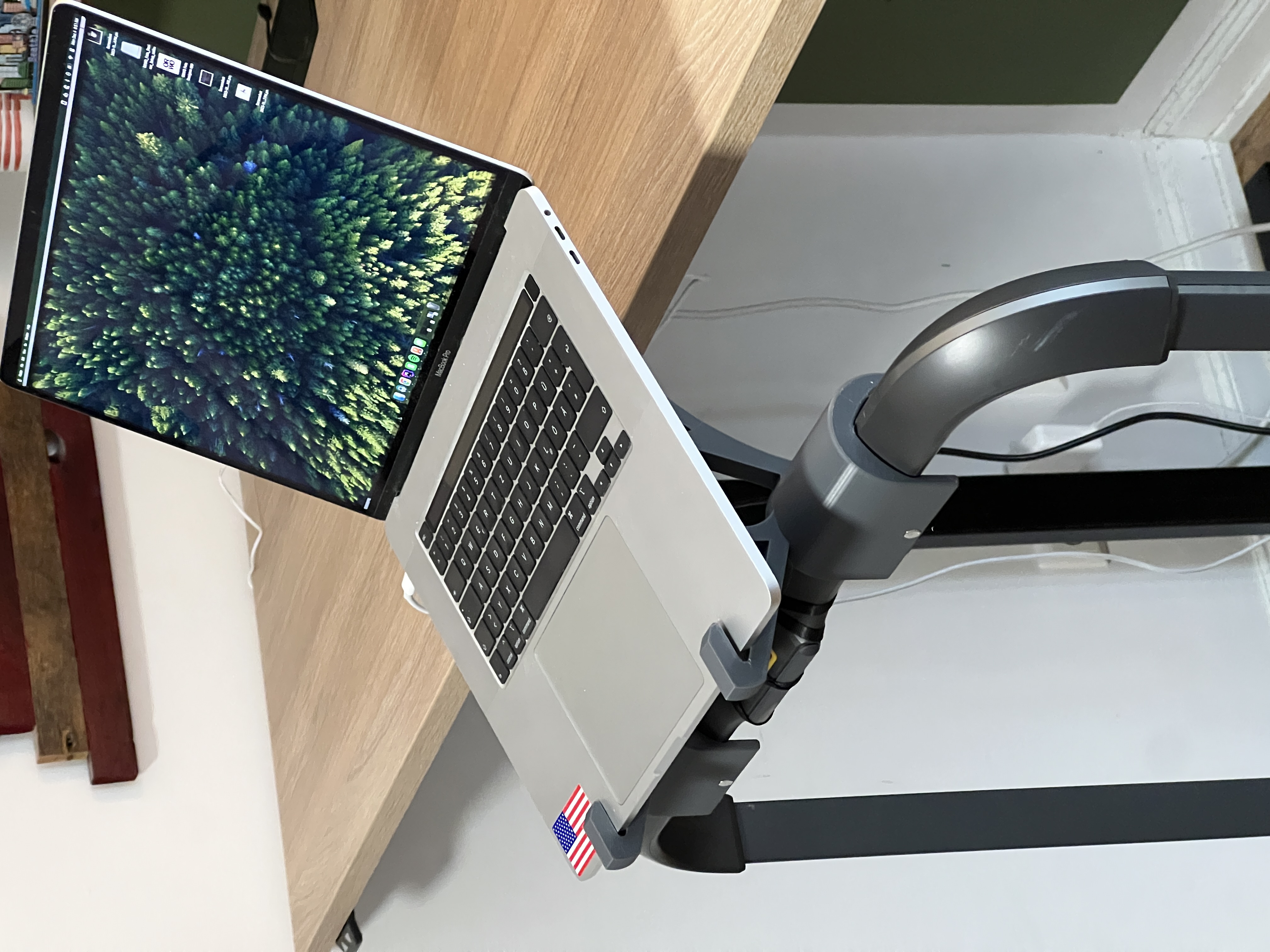 laptop-stand-for-walkingpad-r1-pro-by-leetpiet-download-free-stl