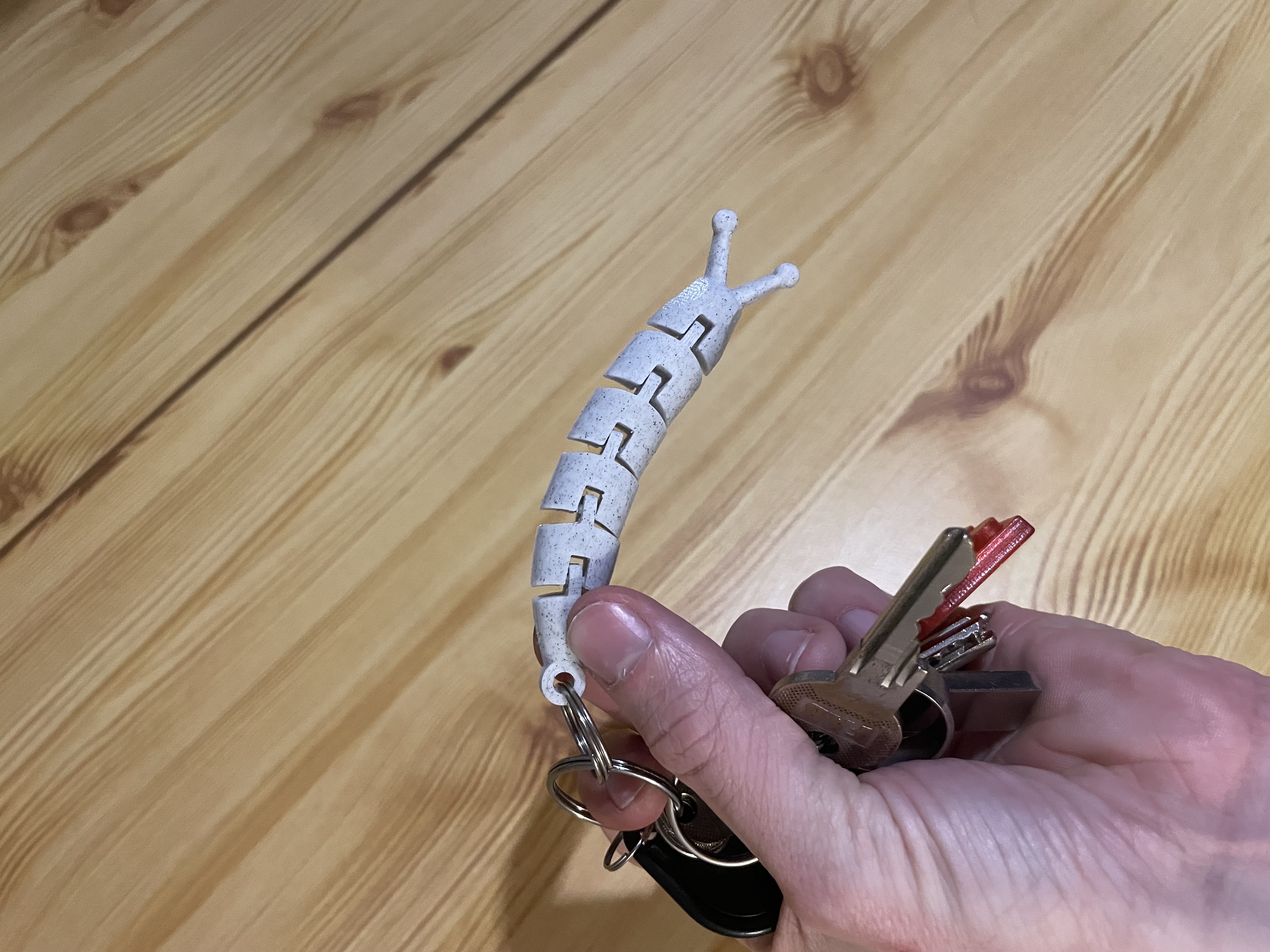 Articulated Slug - keychain