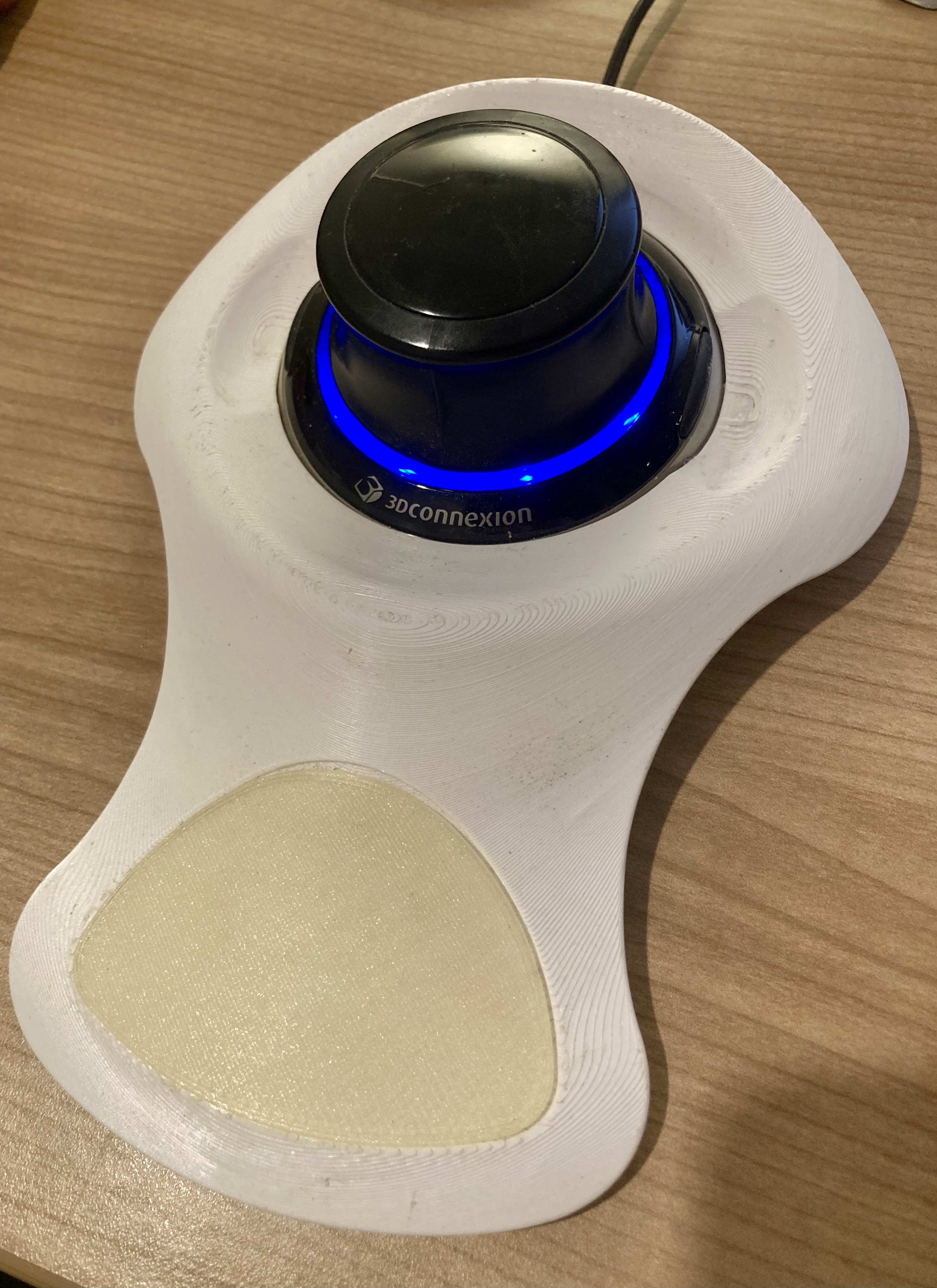 3dconnexion SpaceNavigator Handrest shortened