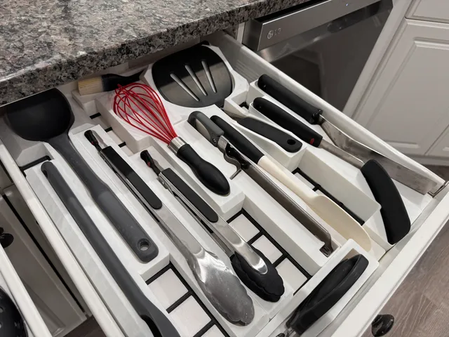 Gridfinity Bin for Oxo Kitchen and Herb Scissors