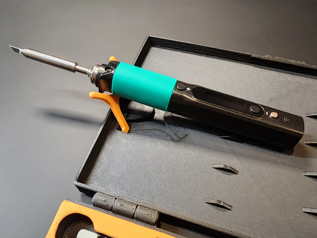 PINECIL v2 - MiniPortable Soldering Iron