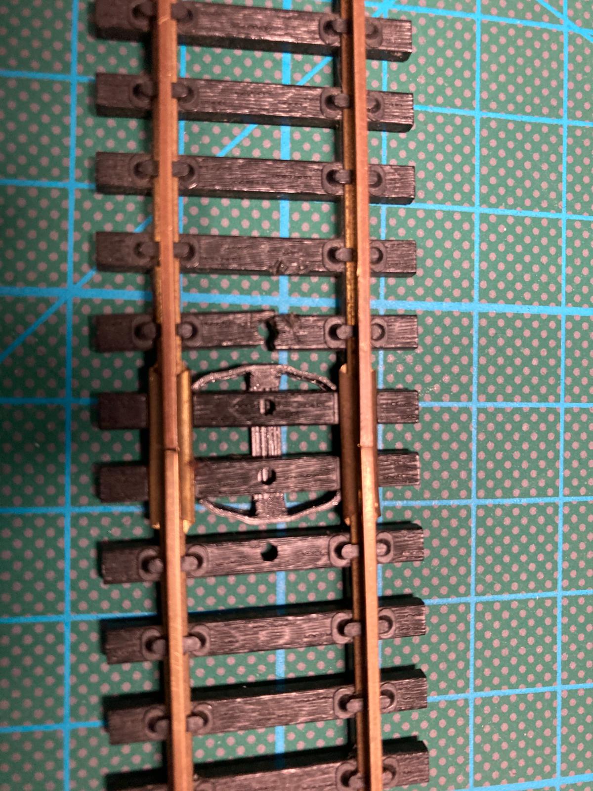 H0 rail / track joiners (75s print time, only 0.16g) for model train (Fleischmann) — thumbnail 3