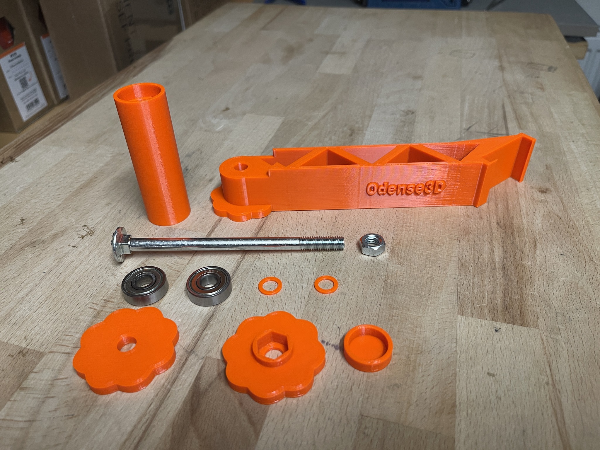Odense3D Filament holder with bearings for Prusa FM printers by Leif