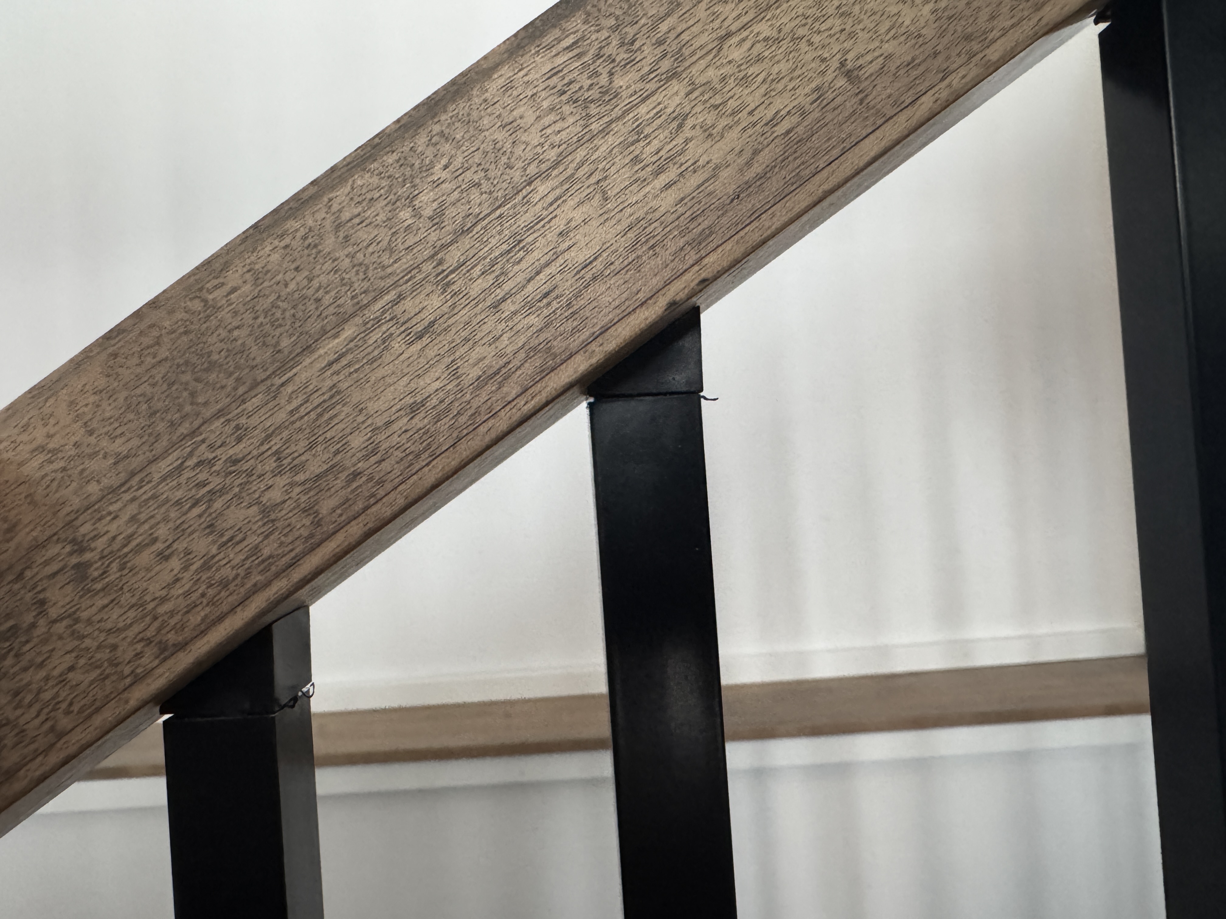 37.5 Degree Stair Baluster Connectors for Square Balusters No Drilling Fast Installation for Deck Handrail Staircase Balusters