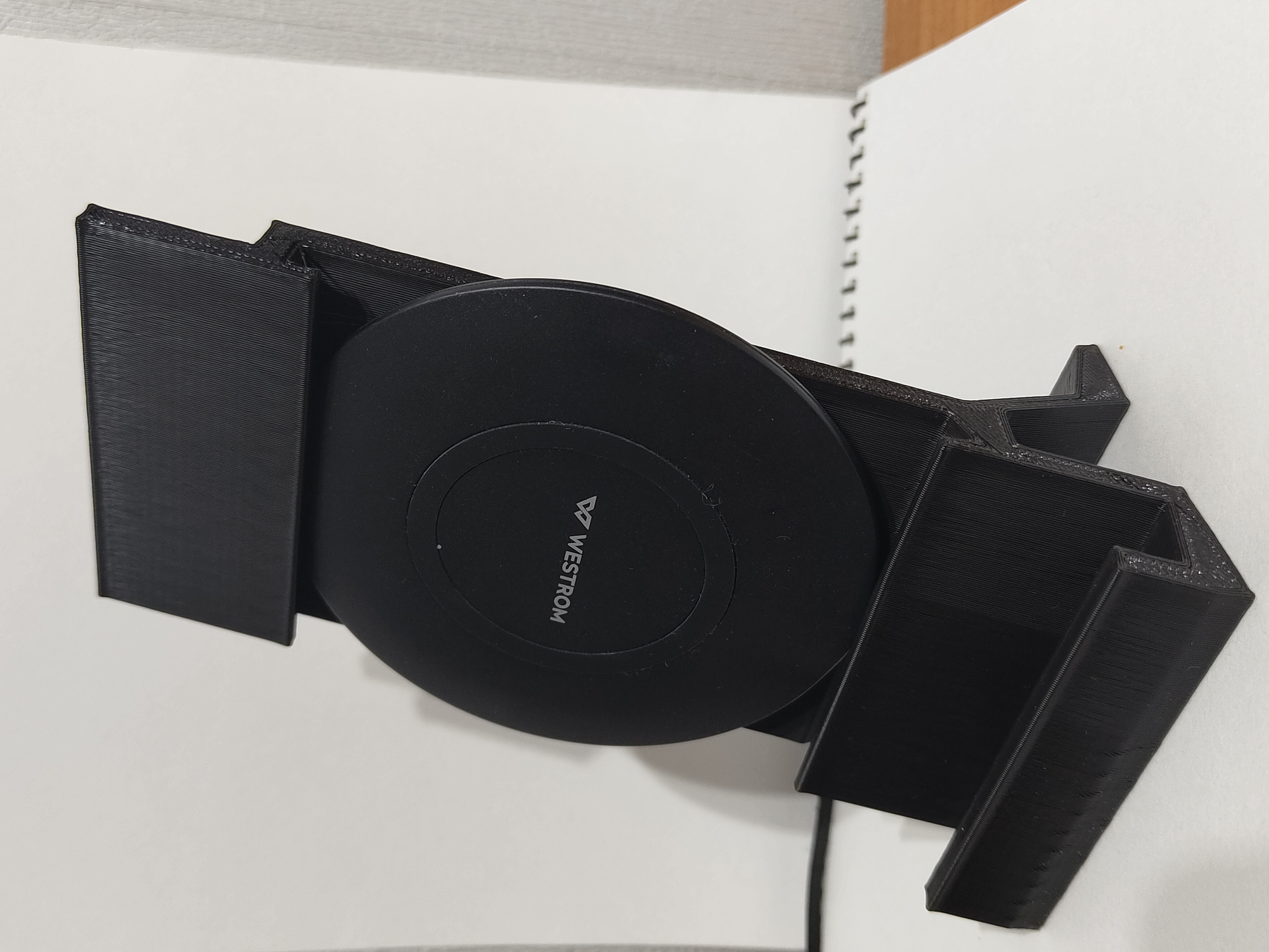 Phonestand with wirles charger