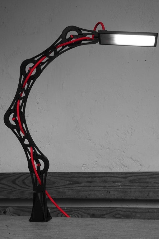 Articulating LED desk lamp