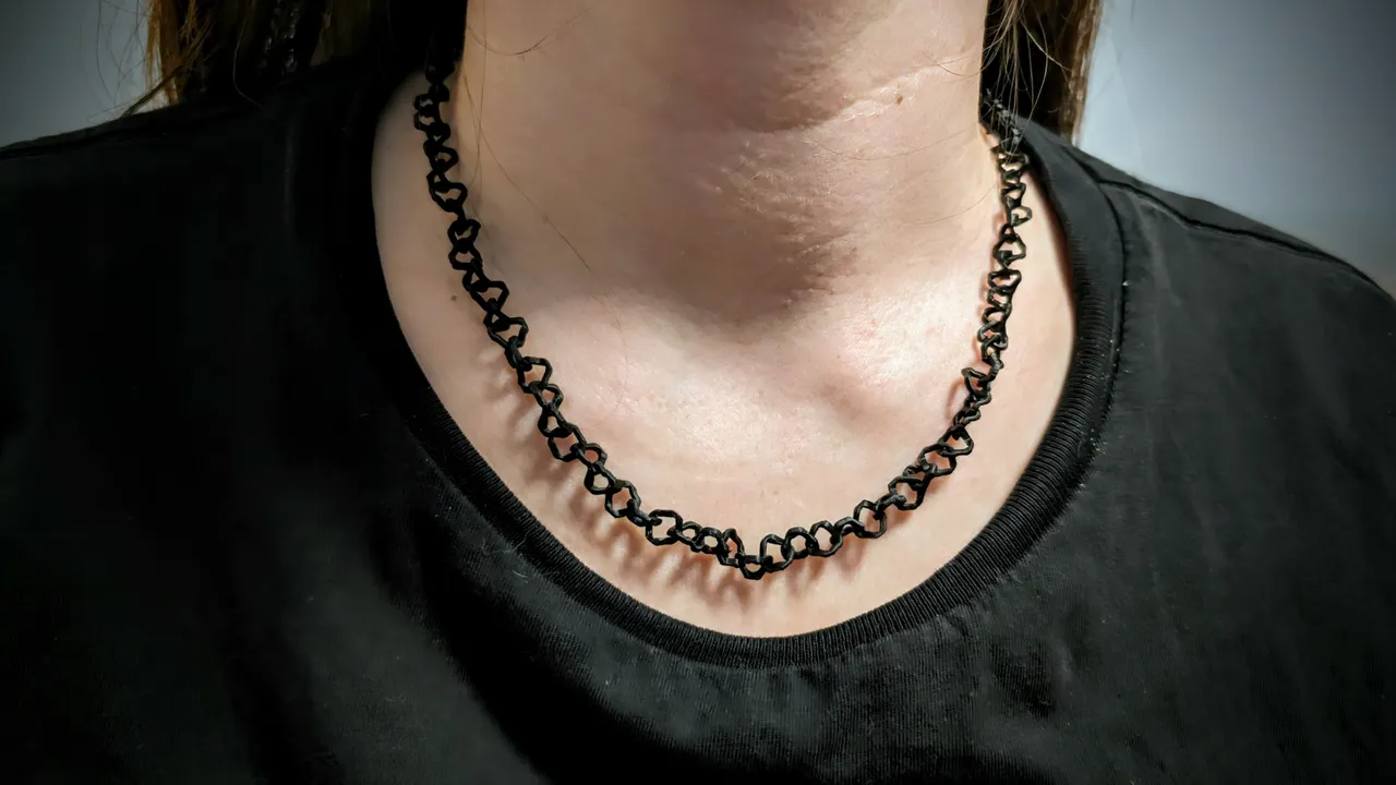 Print in Place Chain Necklace (Plus pendants) by ByteSlinger, Download  free STL model