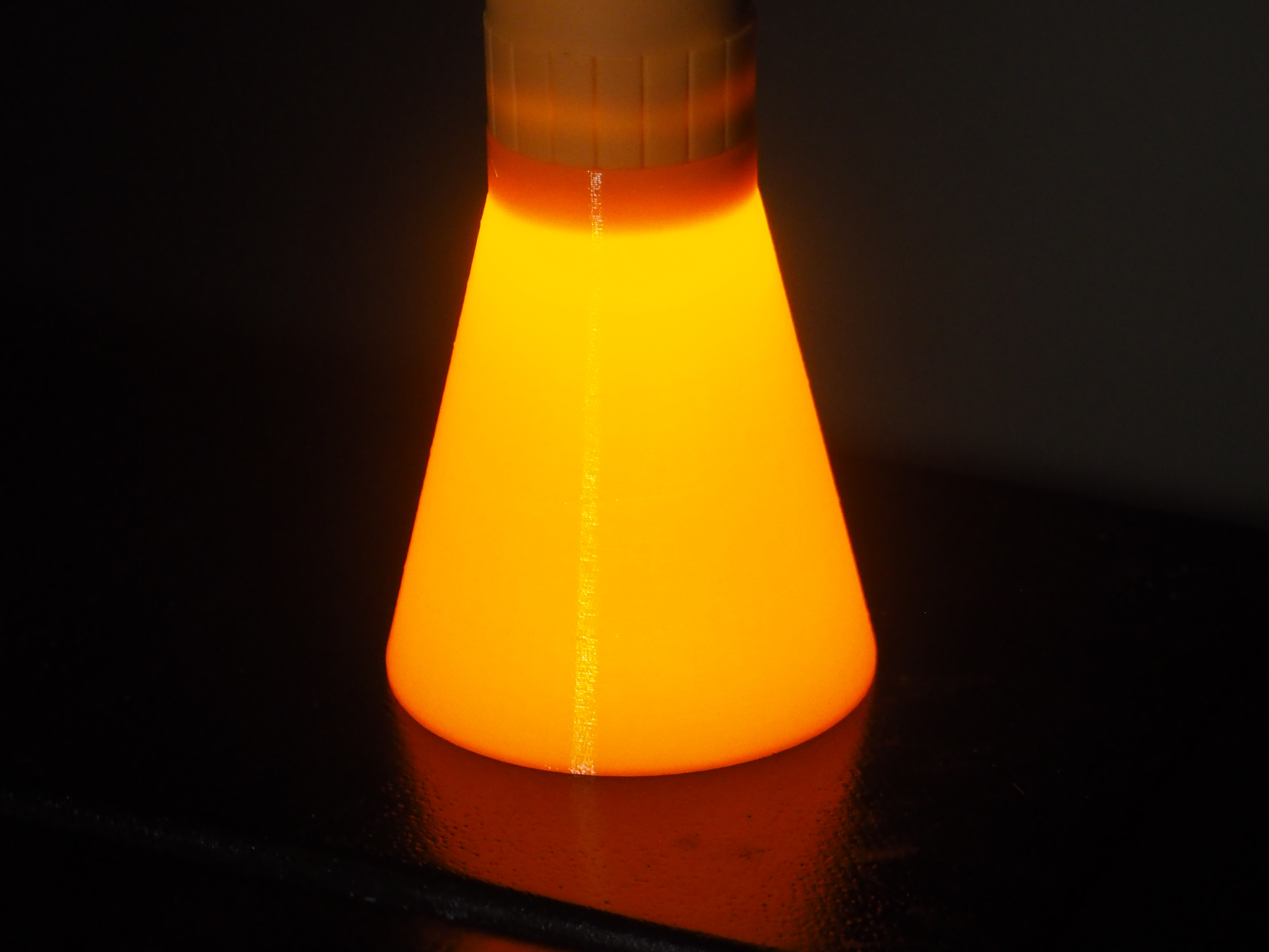 Miniatura 3 do modelo 3D Jack-O-Lantern flashlight diffuser