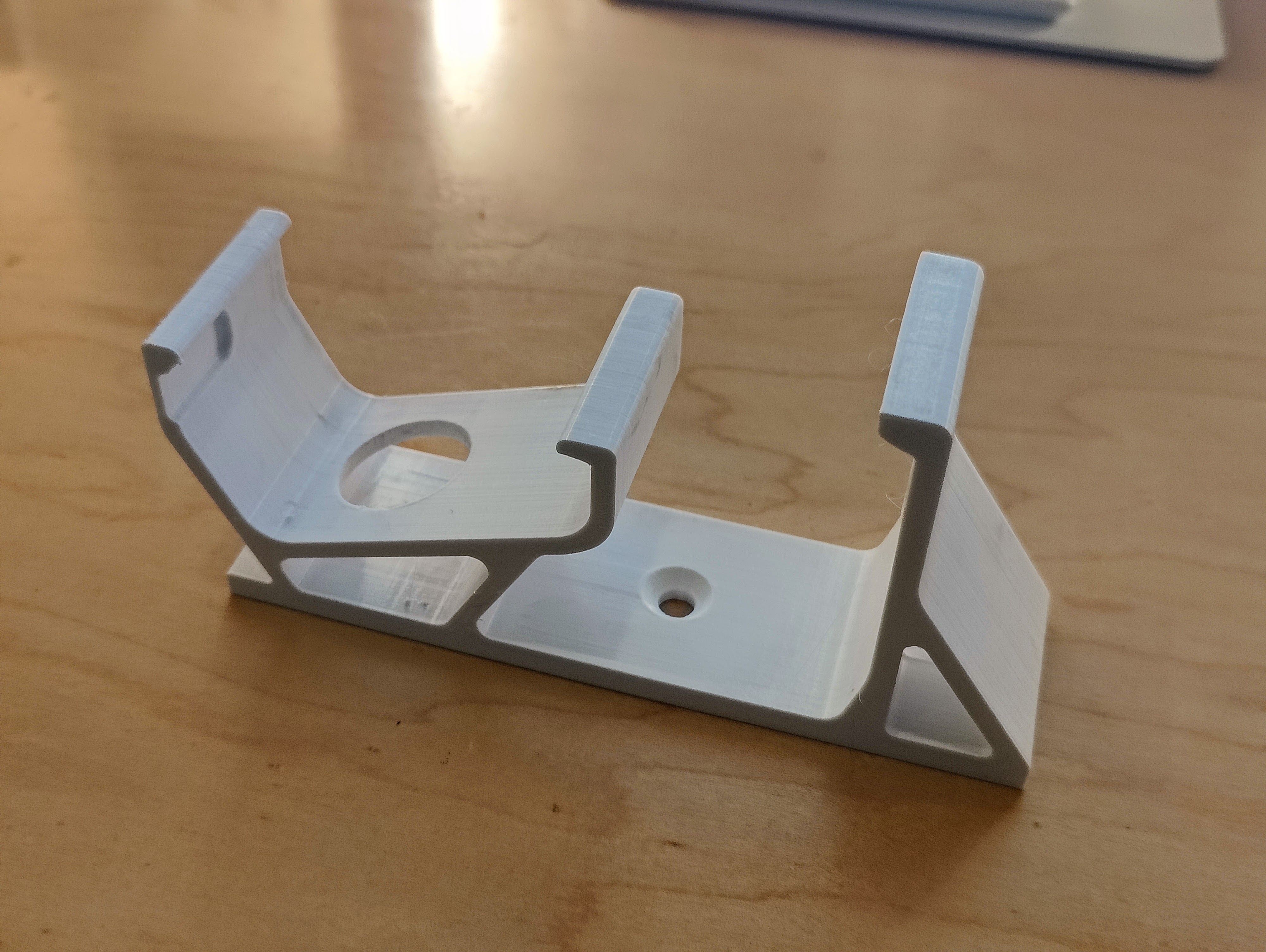 XBOX One/Series Controller and Headset Wall Mount by Joshed Download free STL model