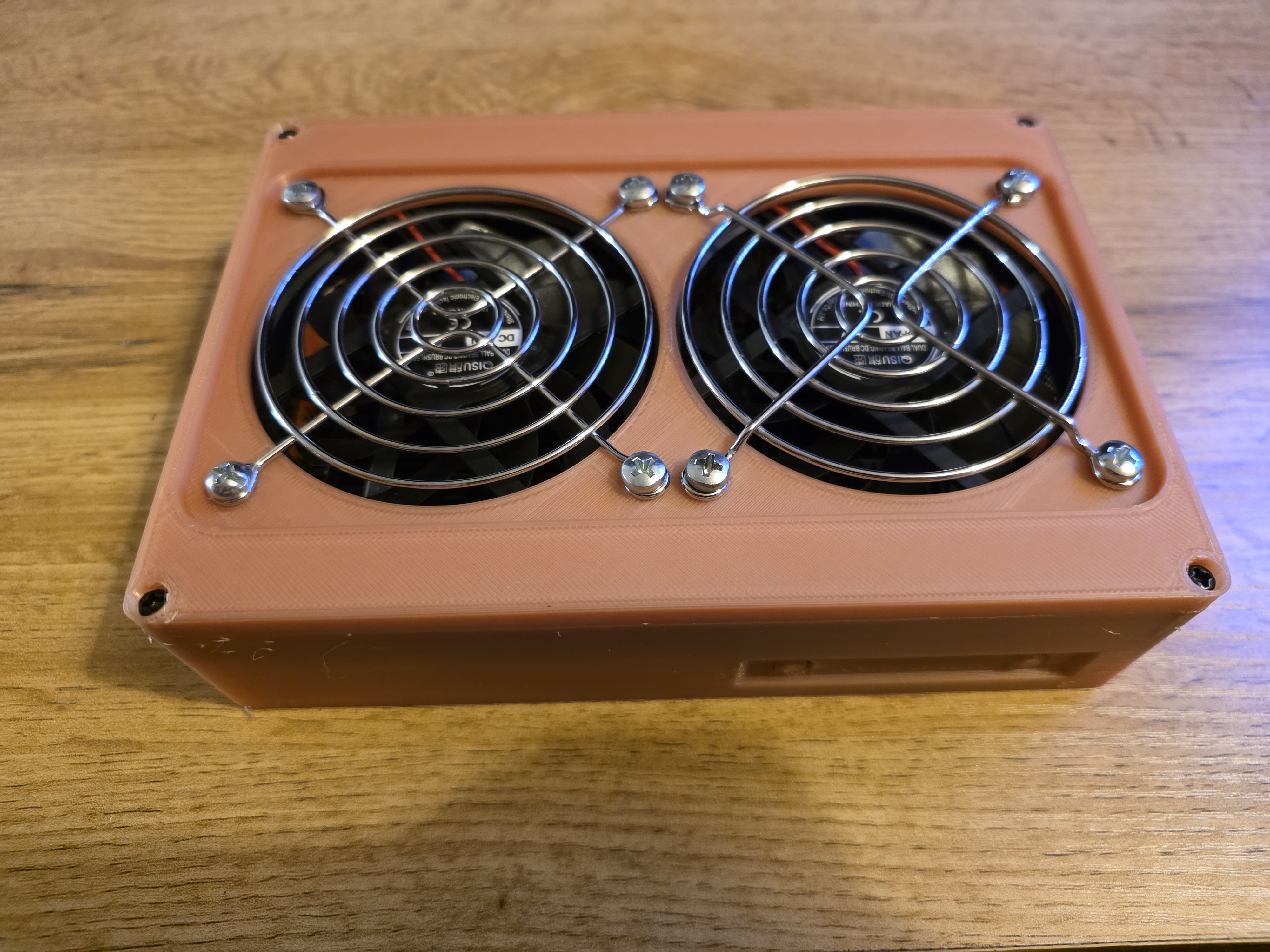 CM3588 NAS Kit enclosure with dual 80mm fans