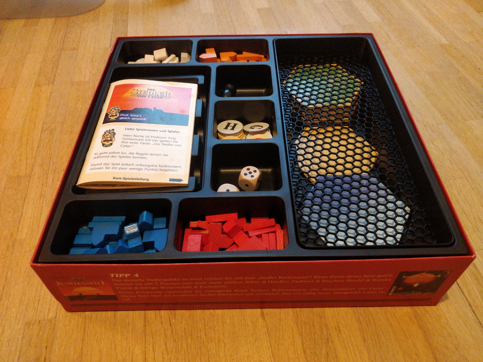 2000/2001  wooden settlers of catan vertical storage / Siedler von Catan Holz vertikale Lagerung