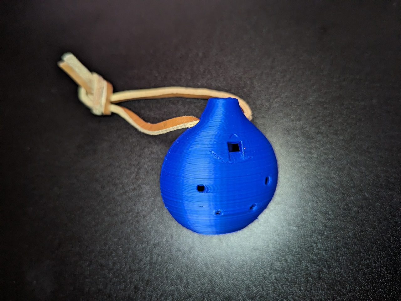 Easy Print 6-hole pendant ocarina by Julius3E8 | Download free STL ...
