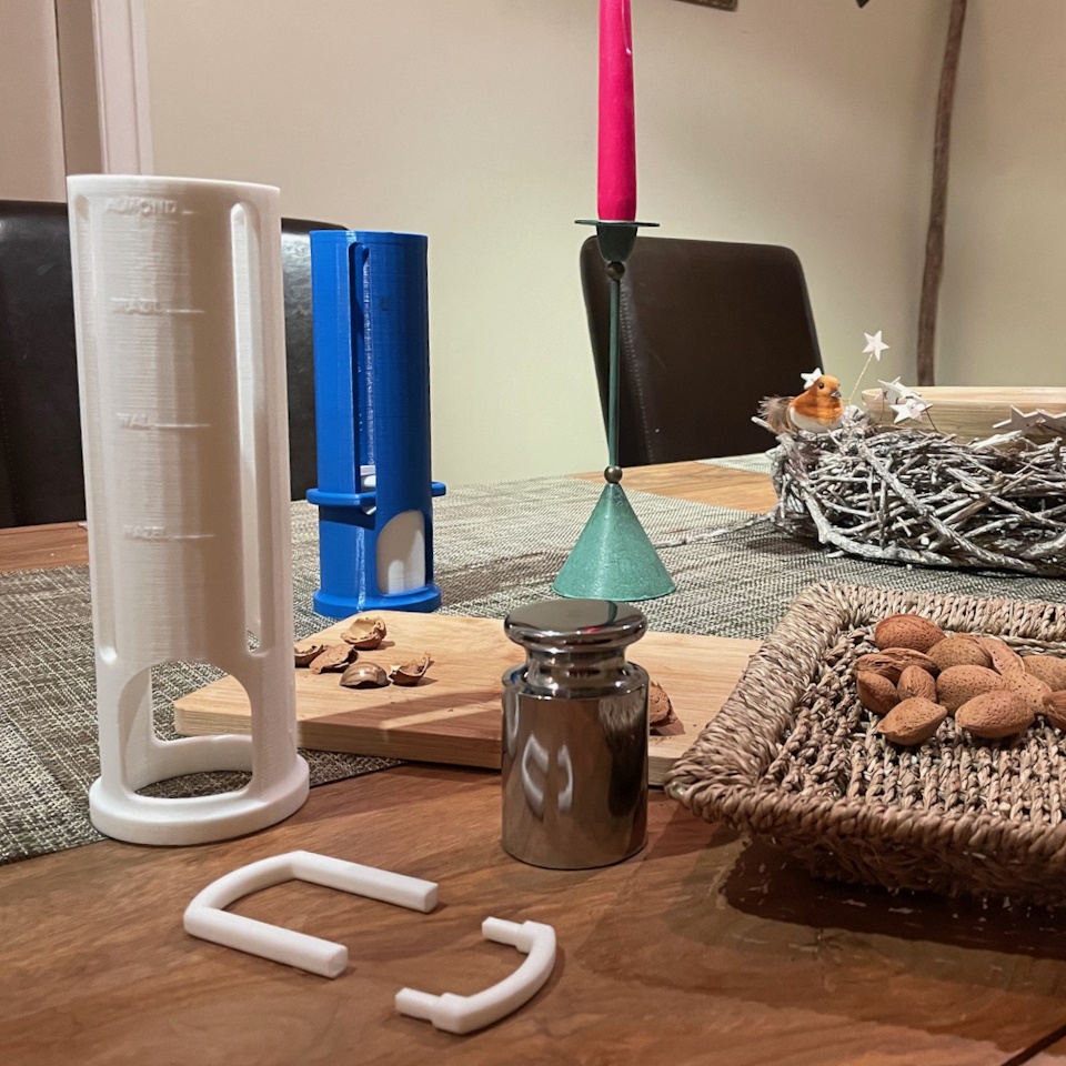Miniatura 2 do modelo 3D Christmas Nut Cracker