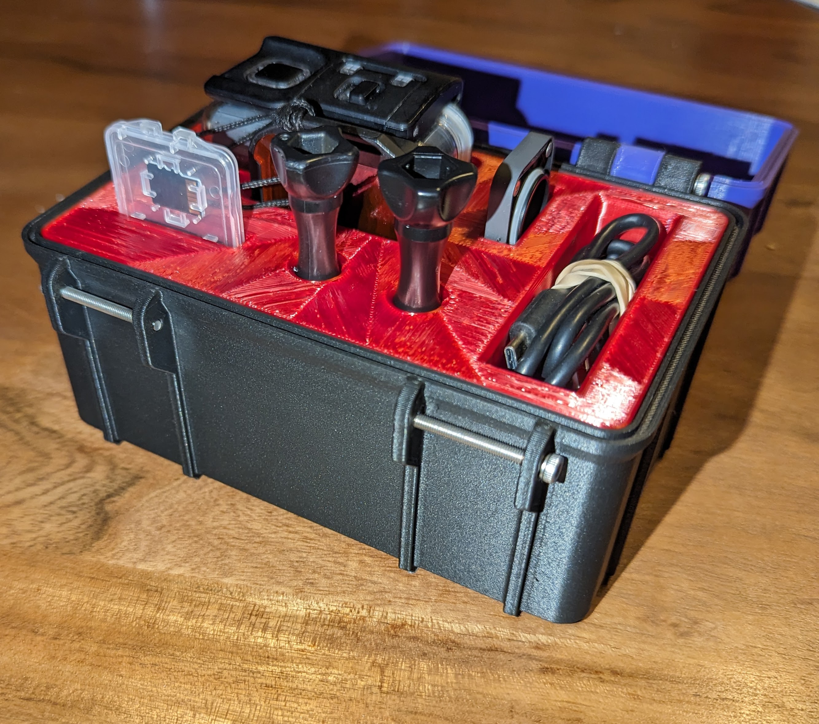 Go Pro Travel Box par jeremy.b17 Téléchargez gratuitement un modèle