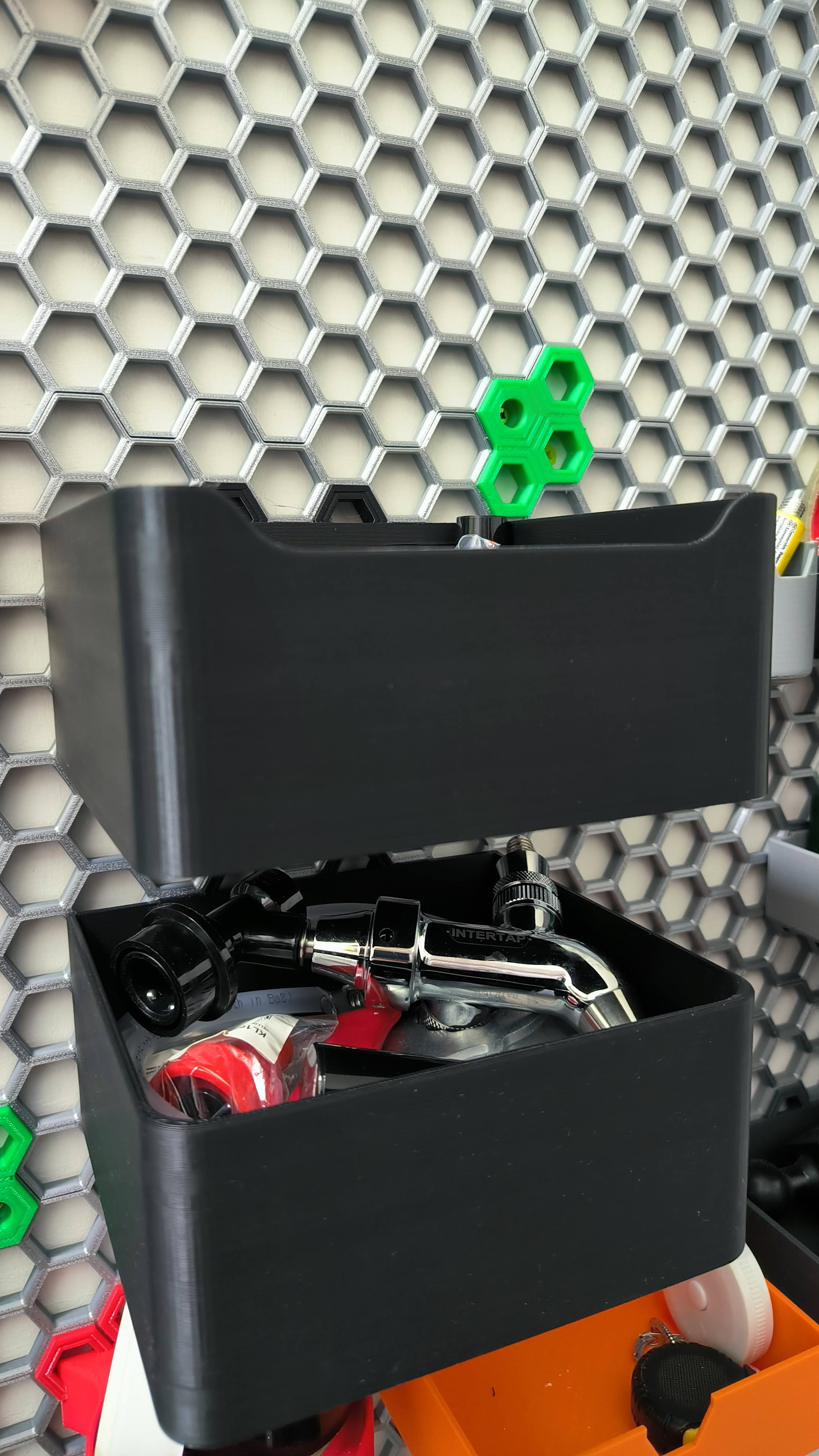 OneTuff Honeycomb General Purpose Tray