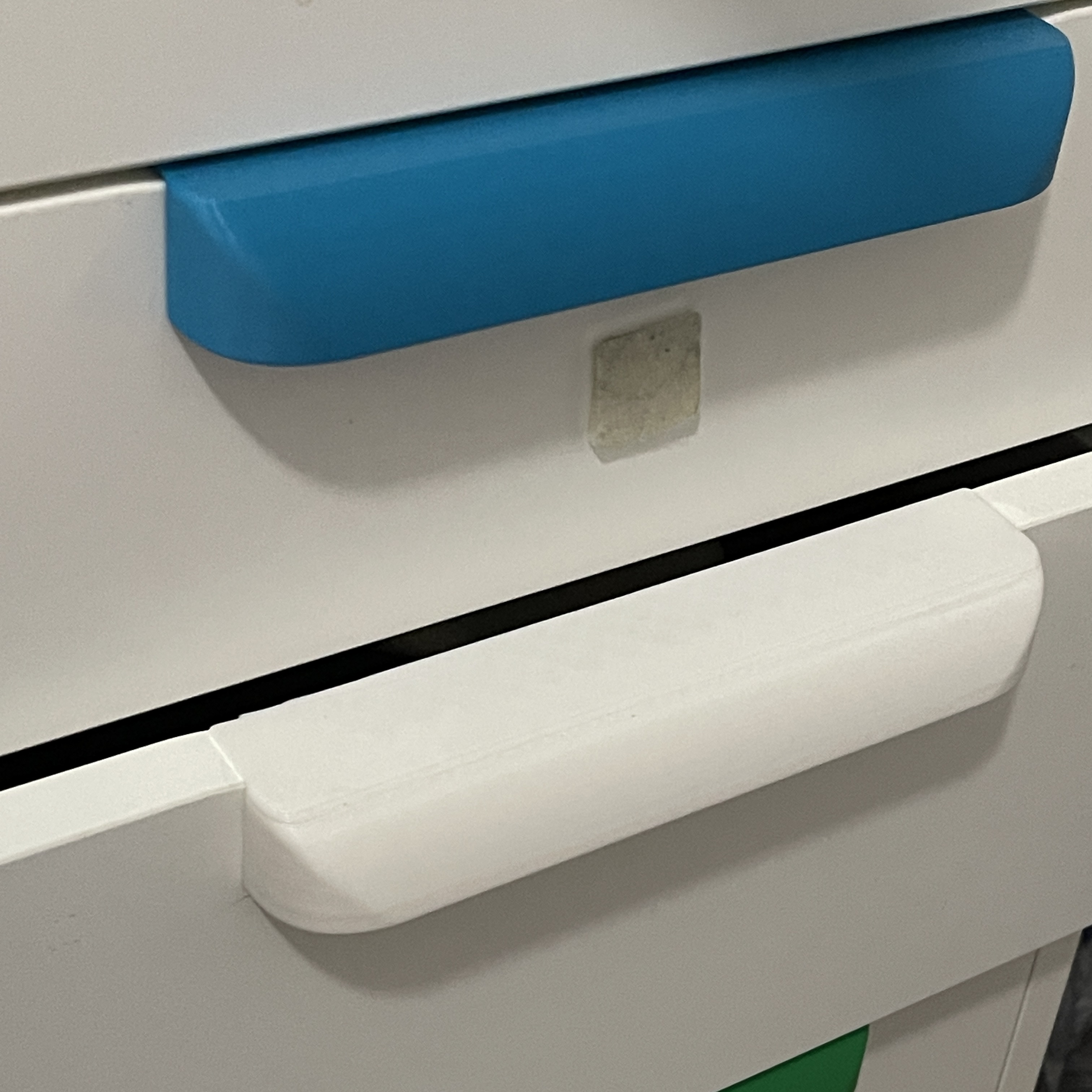 IKEA ALEX Handle (Slim and no screw holes)