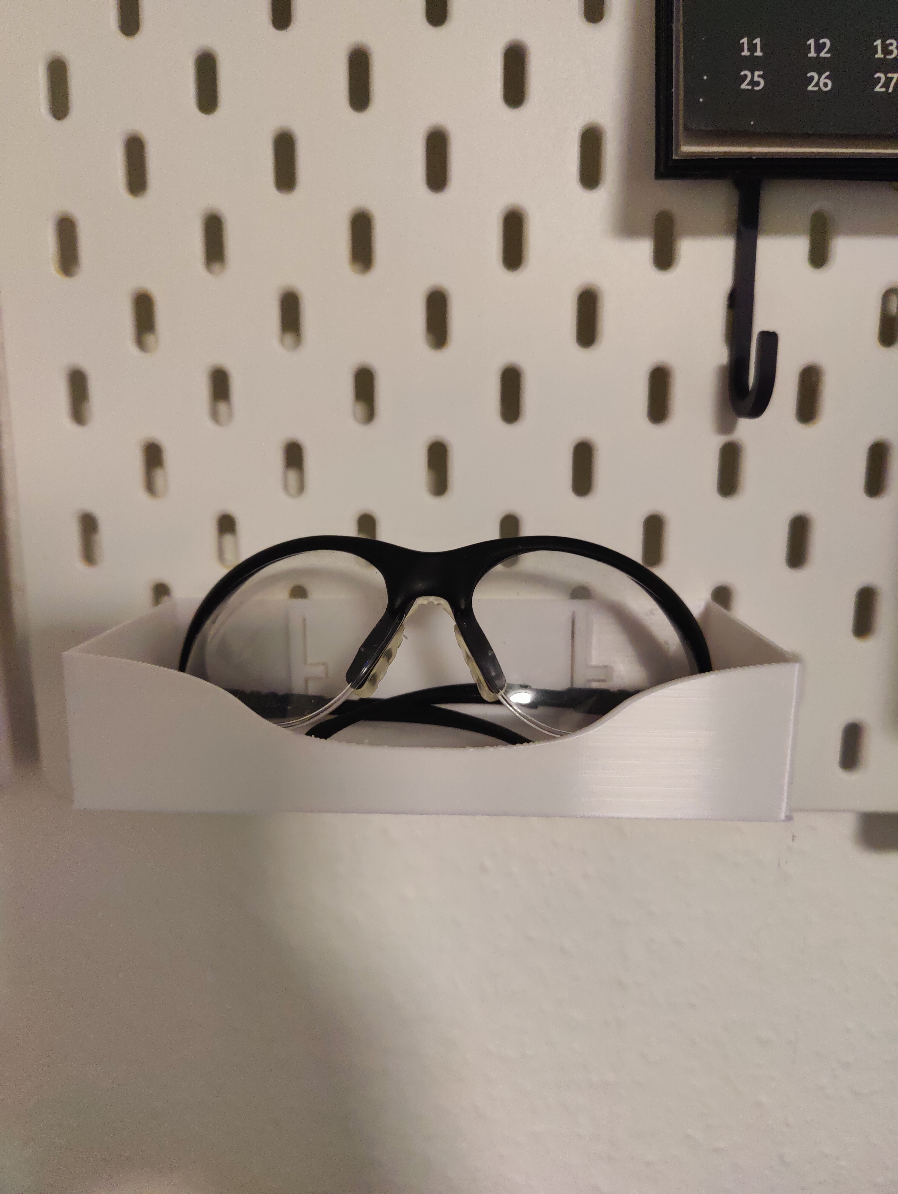 IKEA SKÅDIS / SKADIS Safety glasses holder