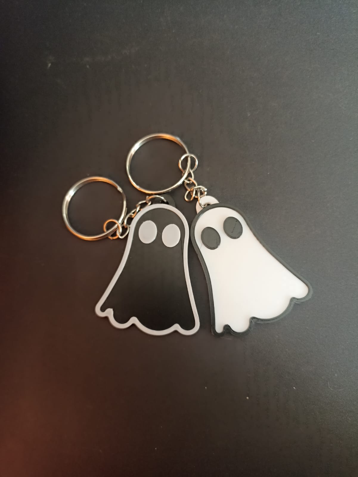 LLAVERO FANTASMA PAREJA / GHOST COUPLE KEYCHAIN