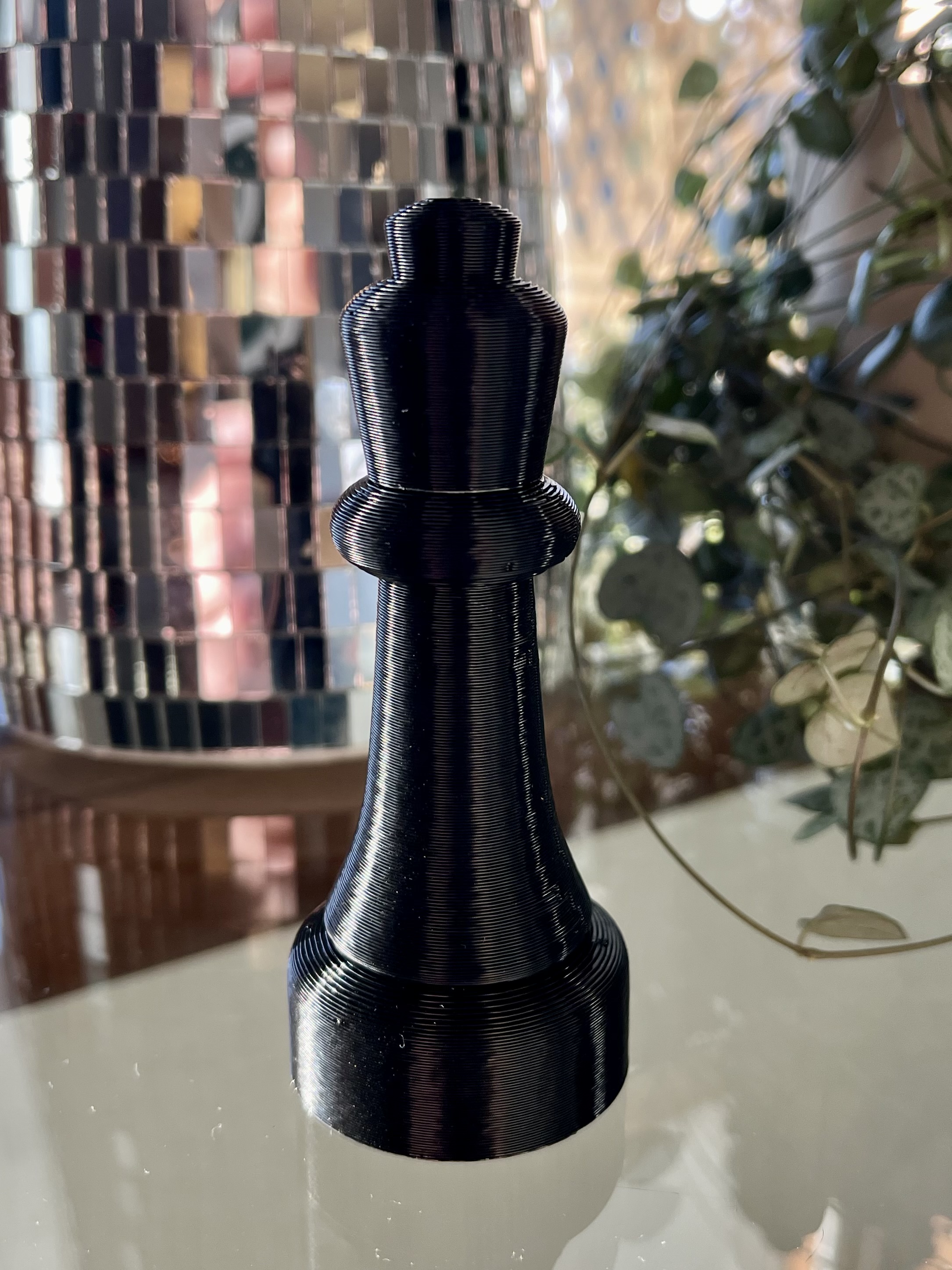 Chess King Screw Container