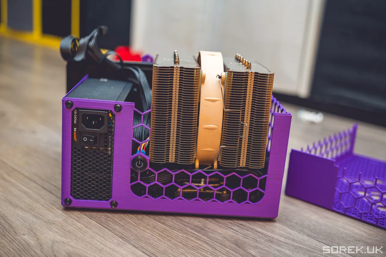 Smallest ITX (MiniATX) PC case - full length graphic card +