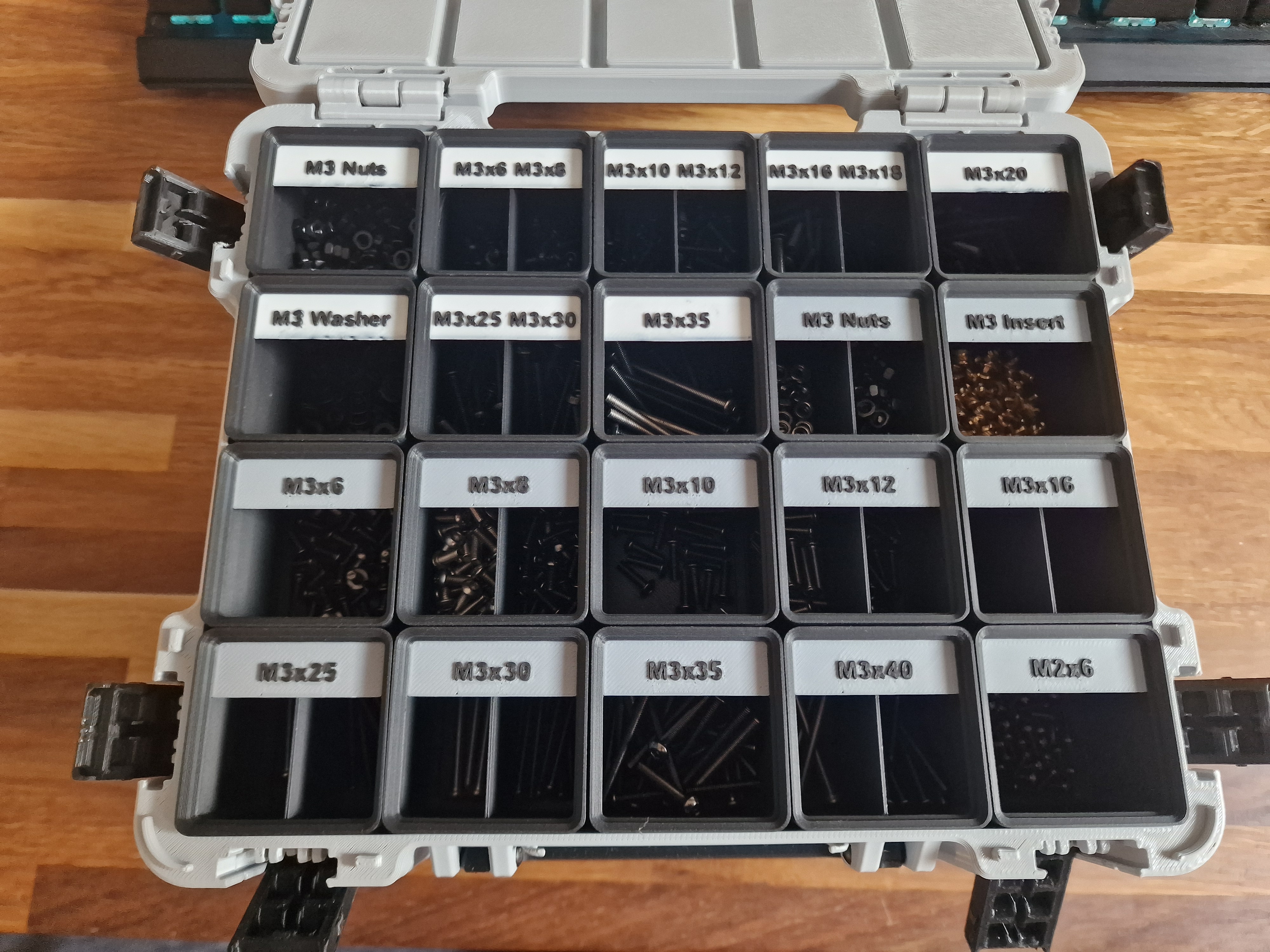 Gridfinity Labeled M3 Bins 6U