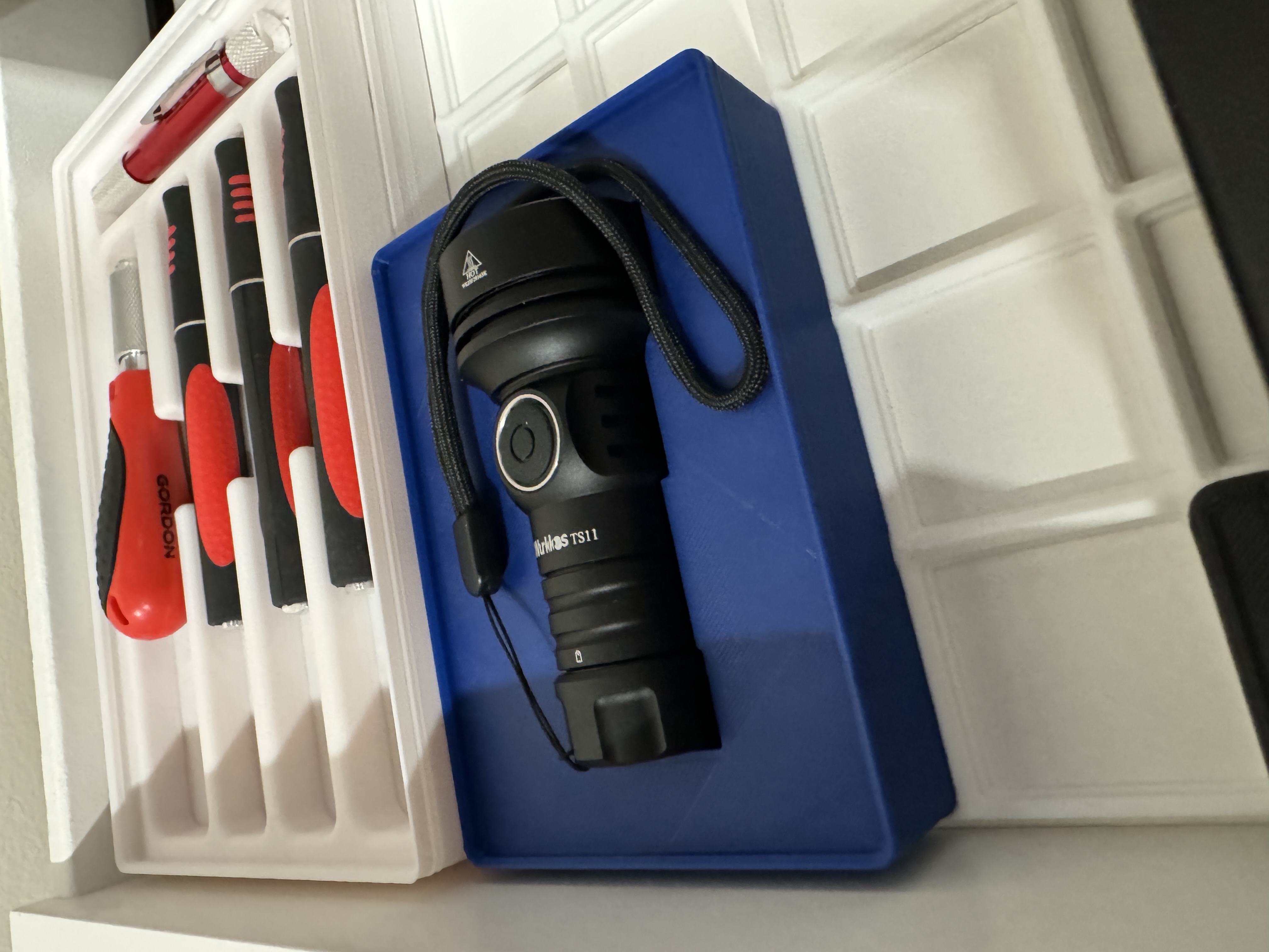 Wurkkos TS11 Gridfinity Holder by adyson88 Download free STL model