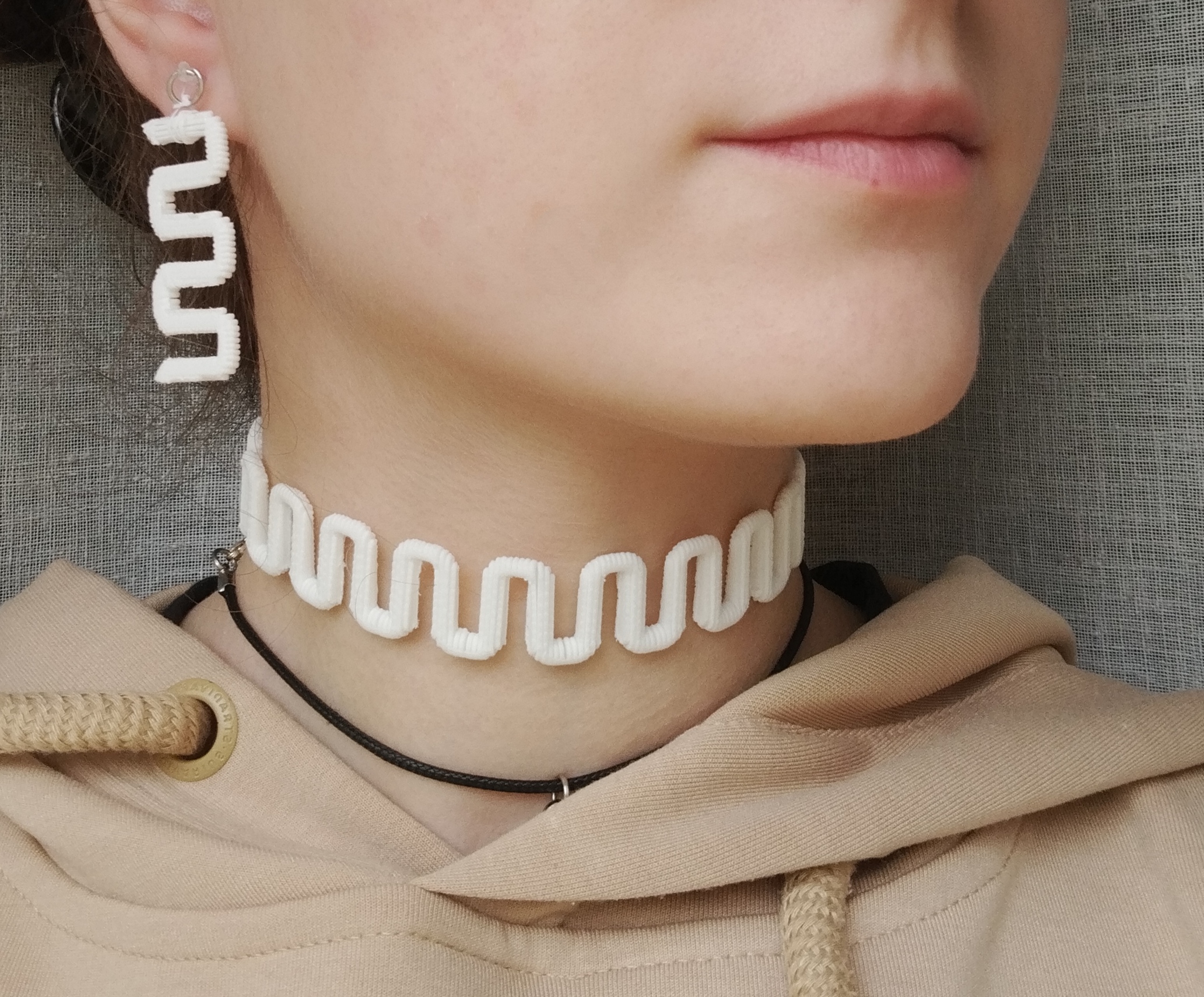 Necklace and pendant-earrings "Serpiente"