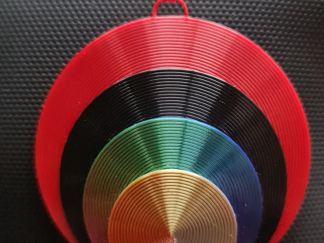 4 disc pendant