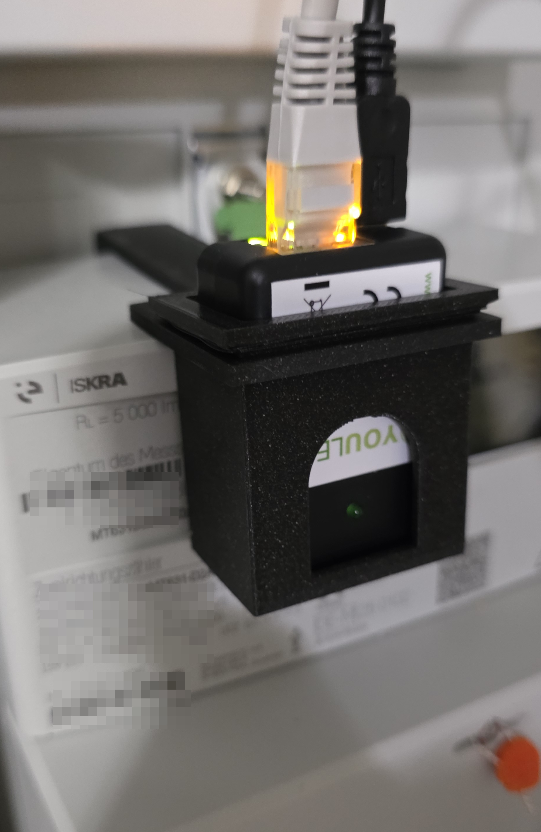 Youless LS120 Halterung für ISKRA MT631 (Leistung der PV-Anlage auslesen)
